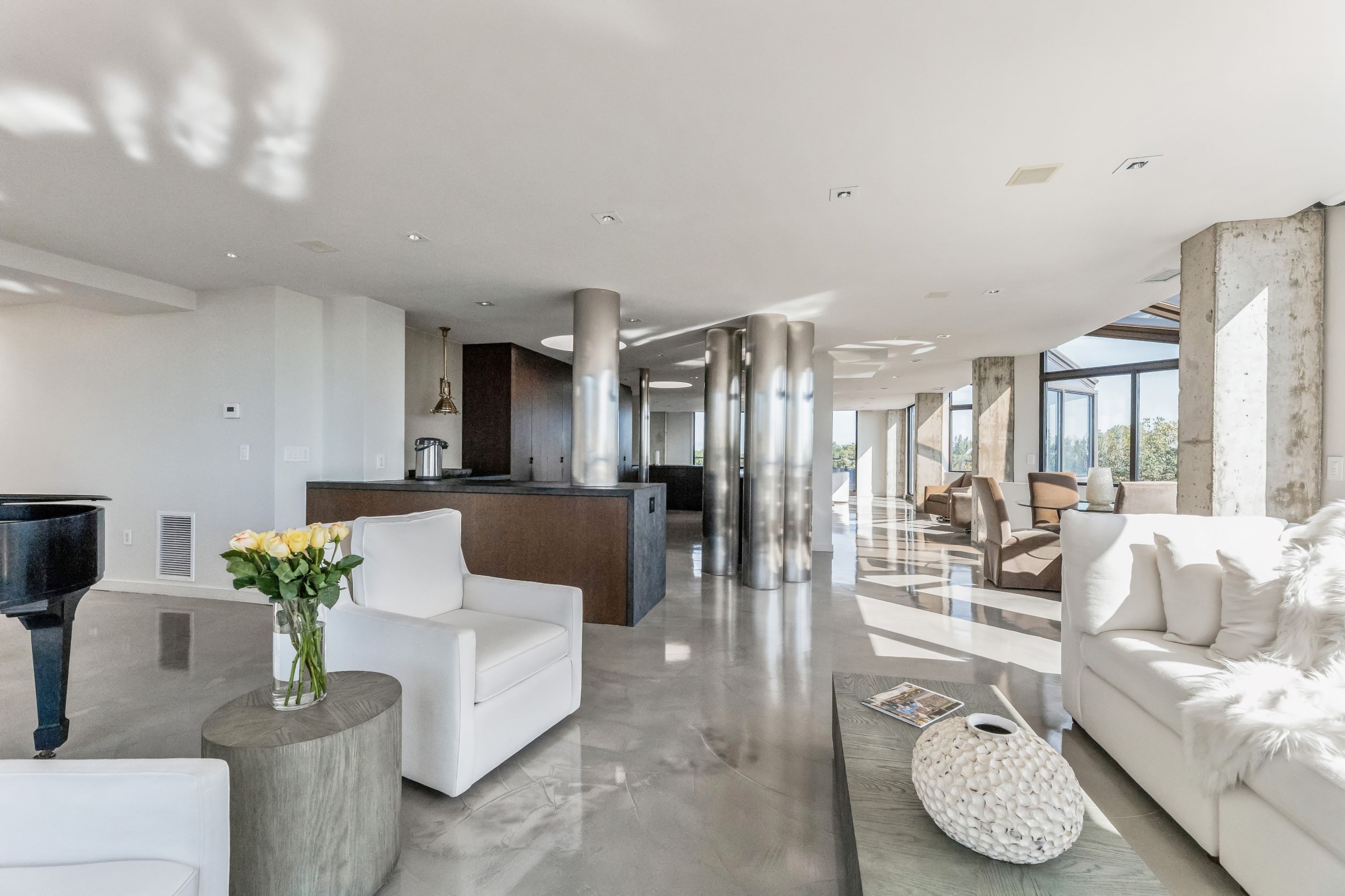 2500 Hudson Terrace 6N