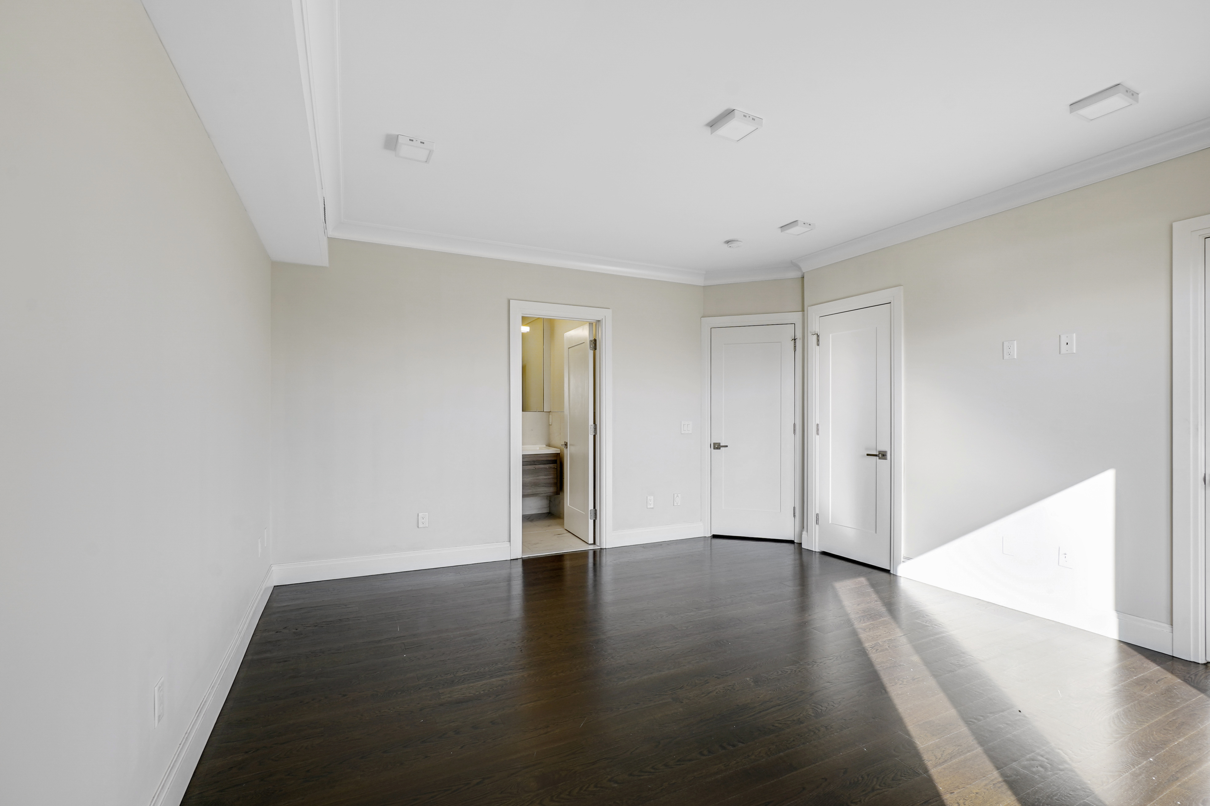 640 Undercliff Ave.
