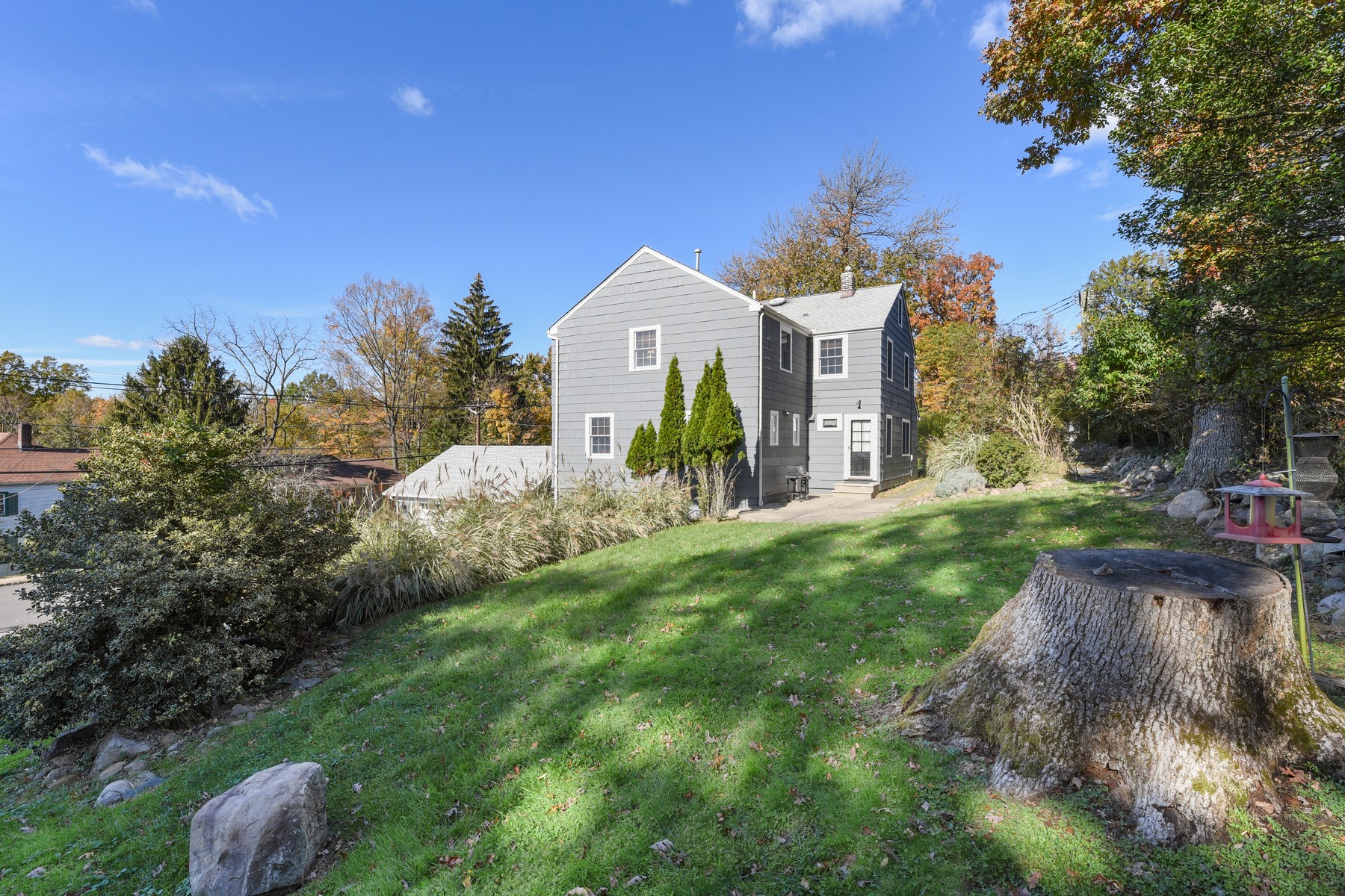 1 Lakewood Avenue