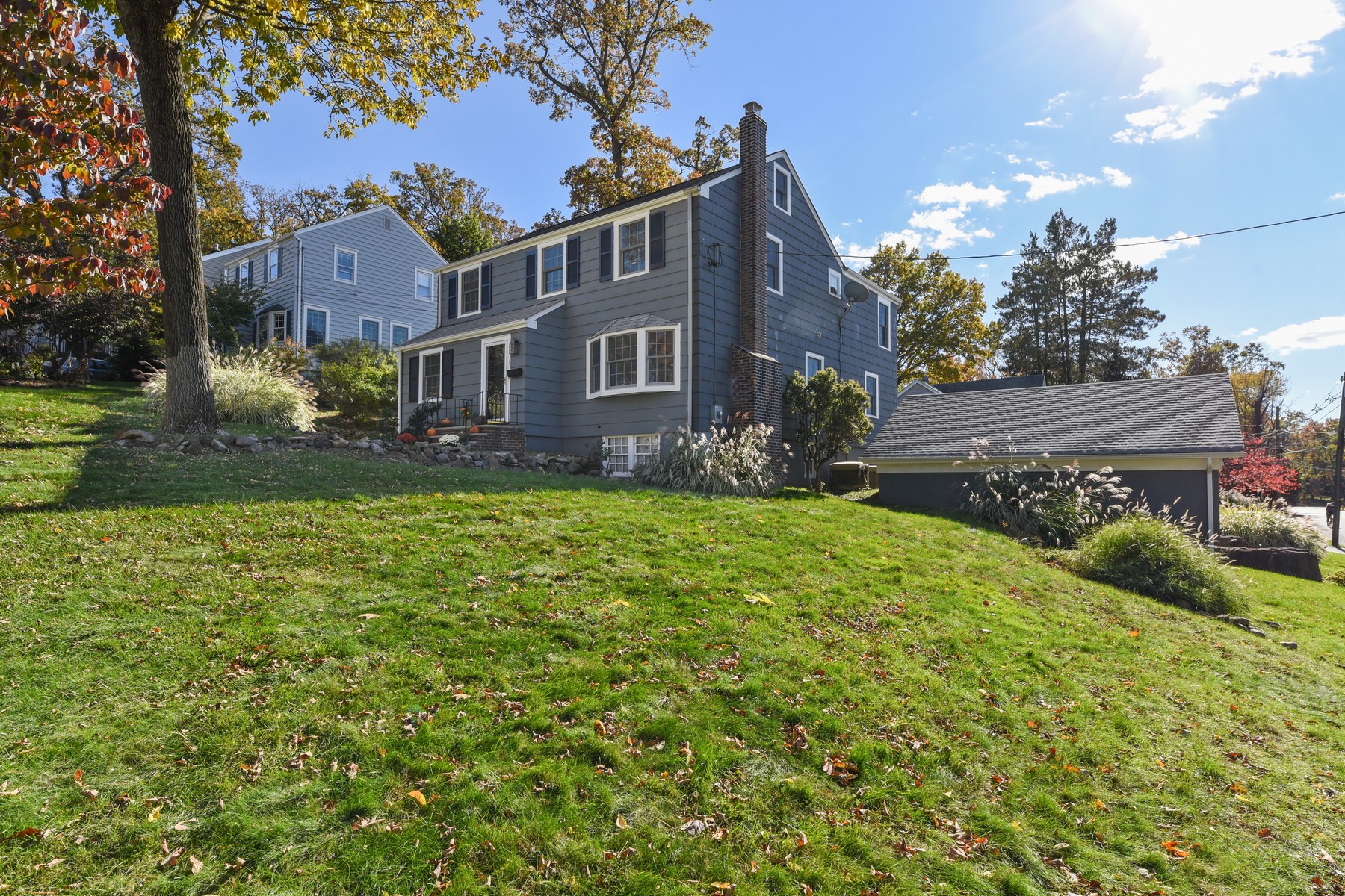 1 Lakewood Avenue
