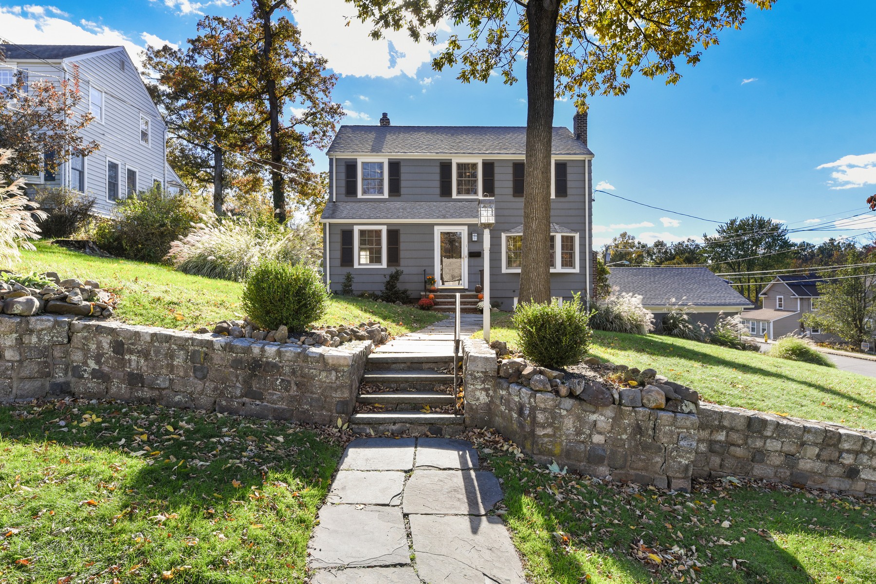 1 Lakewood Avenue