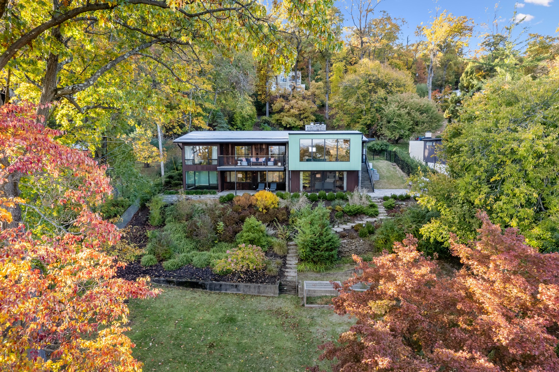 205 Highland Ave