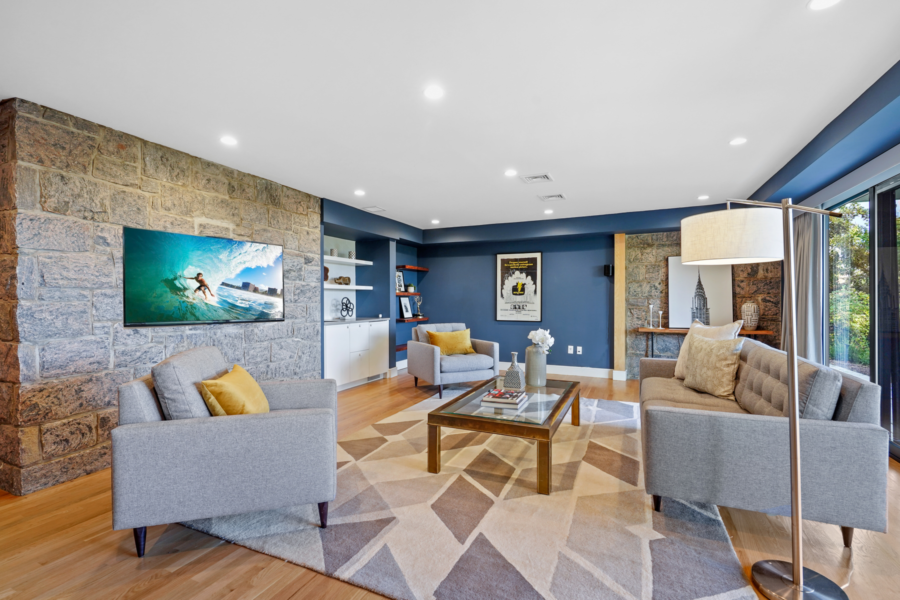 205 Highland Ave