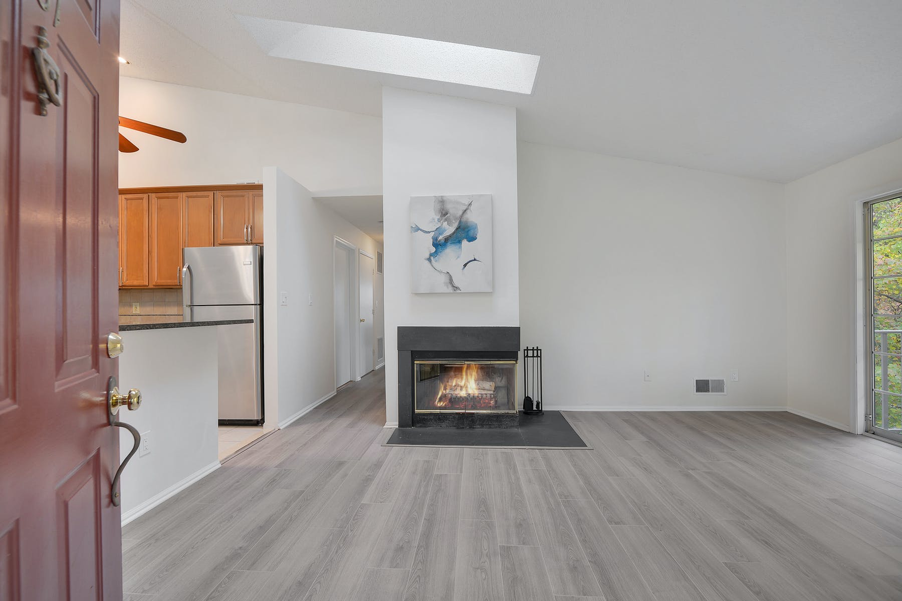 581 Holly Ct