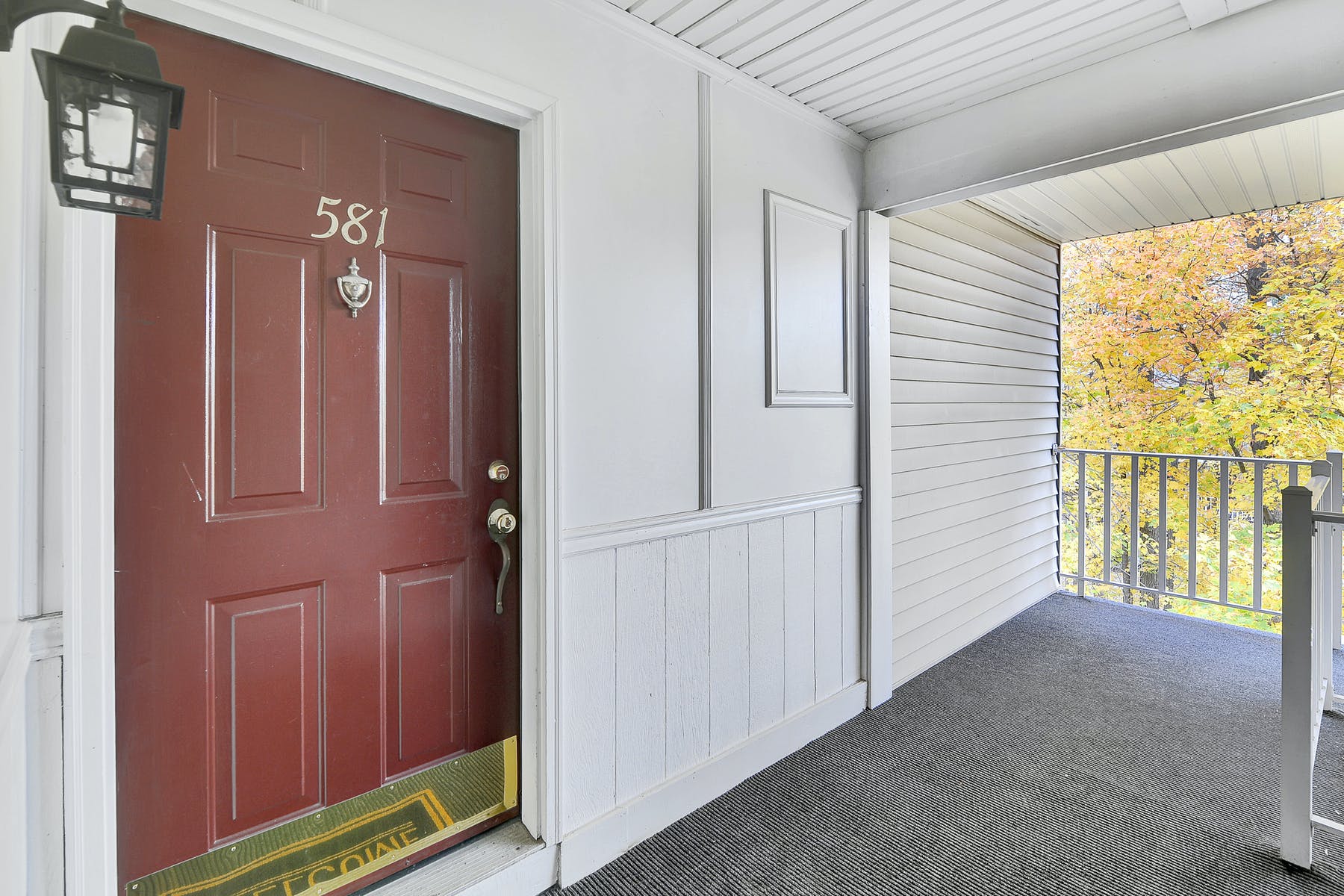 581 Holly Ct