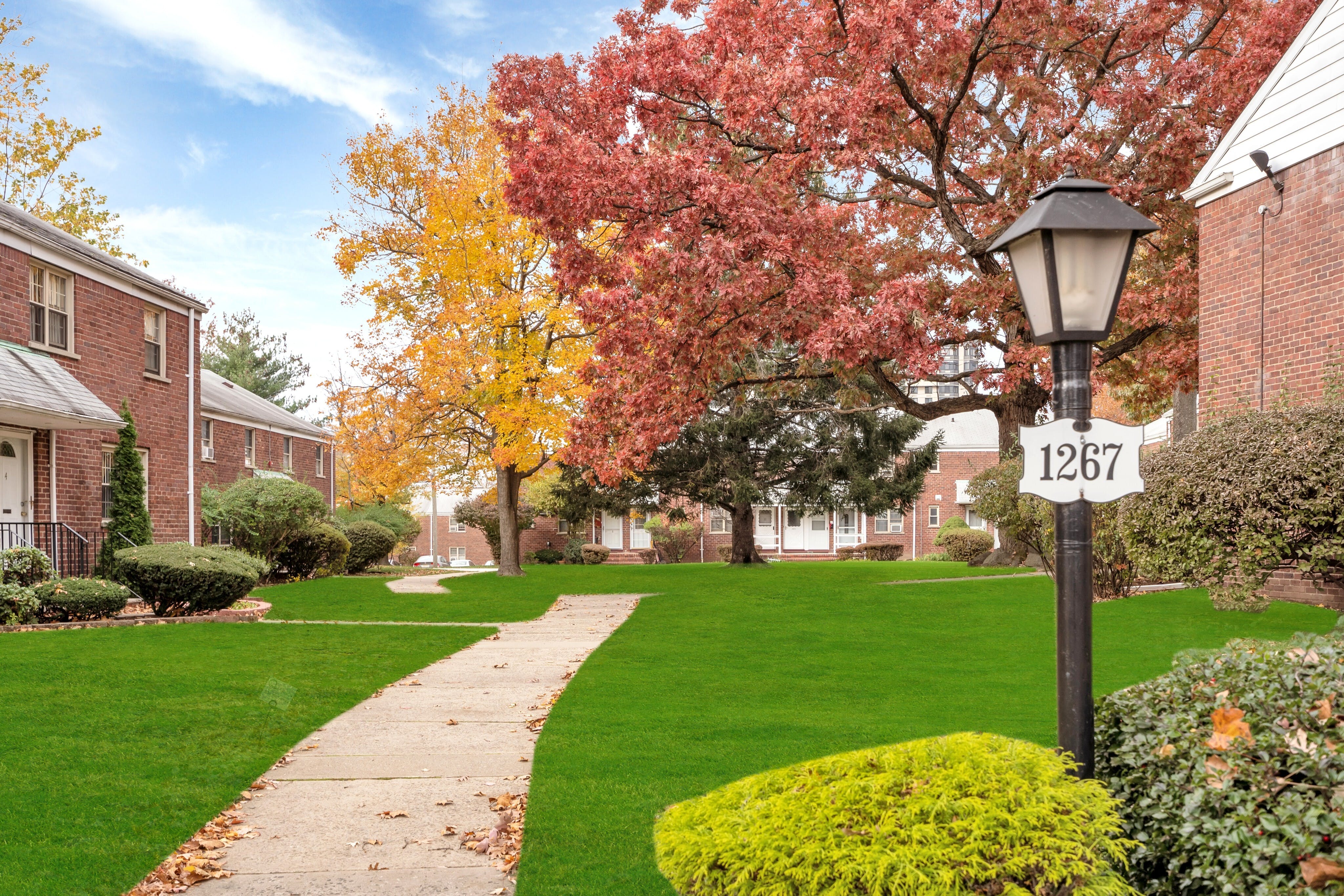 1267 Anderson Avenue #12
