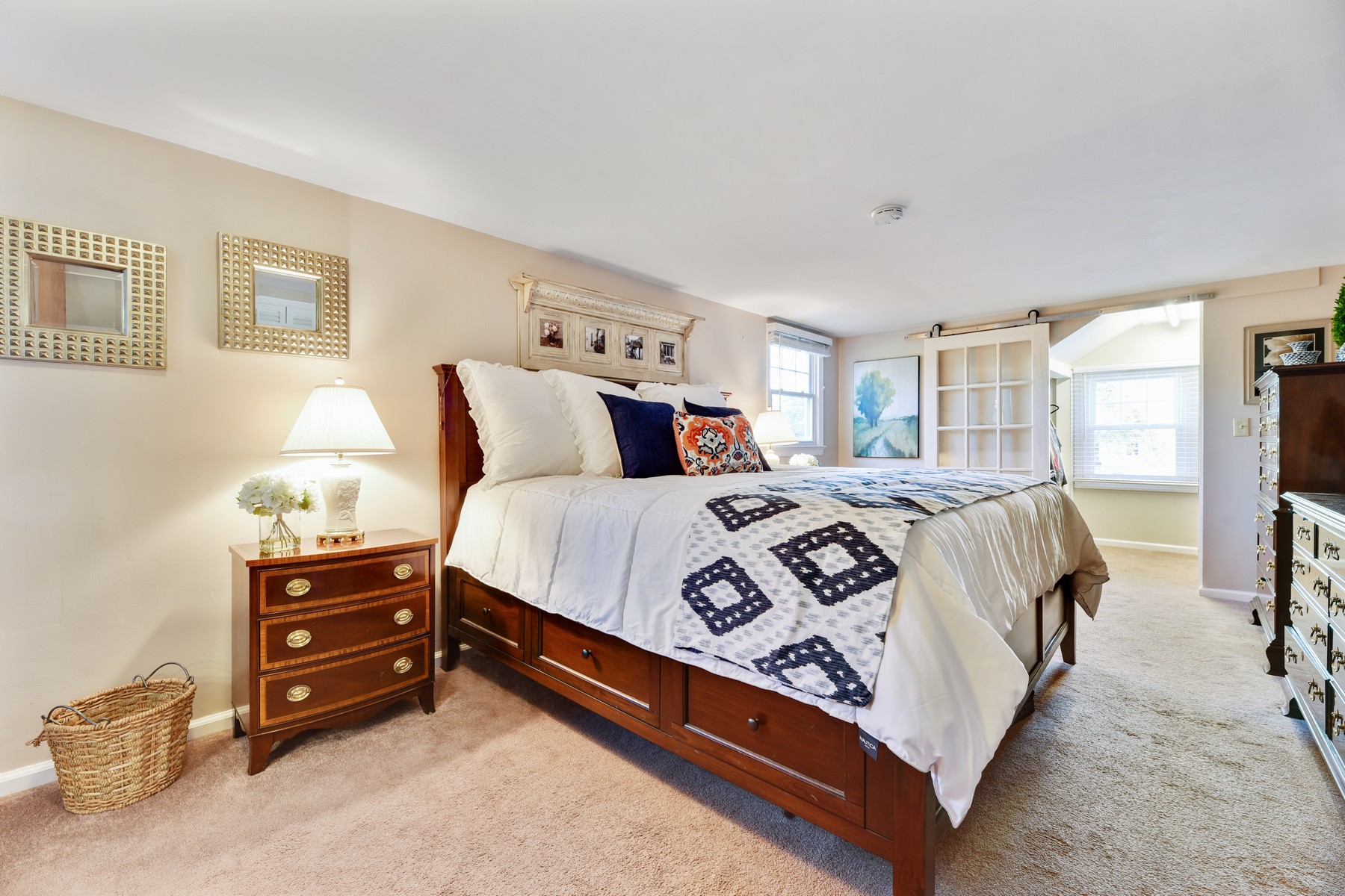 1 Ray Place