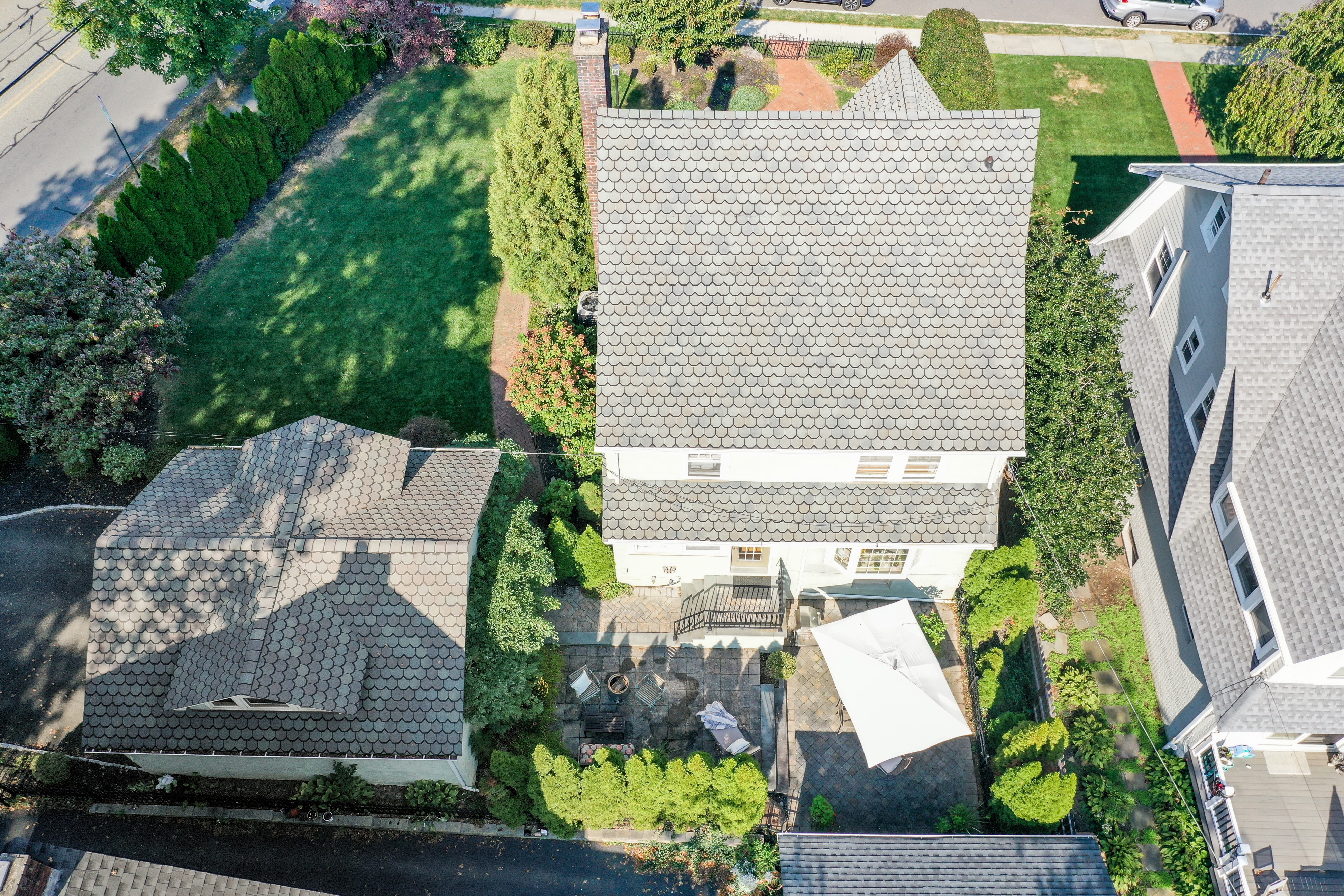 222 Fernwood Ave