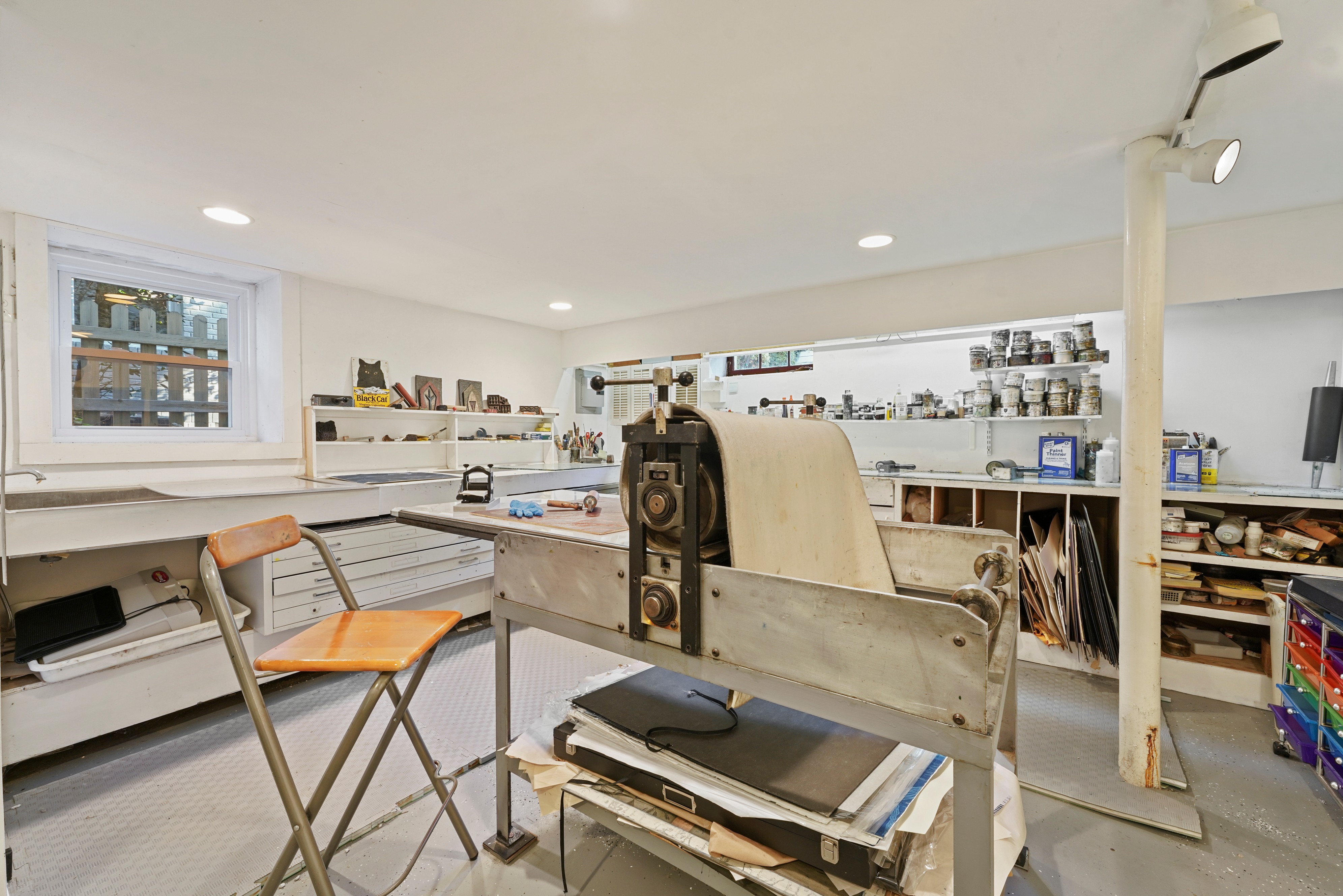 222 Fernwood Ave