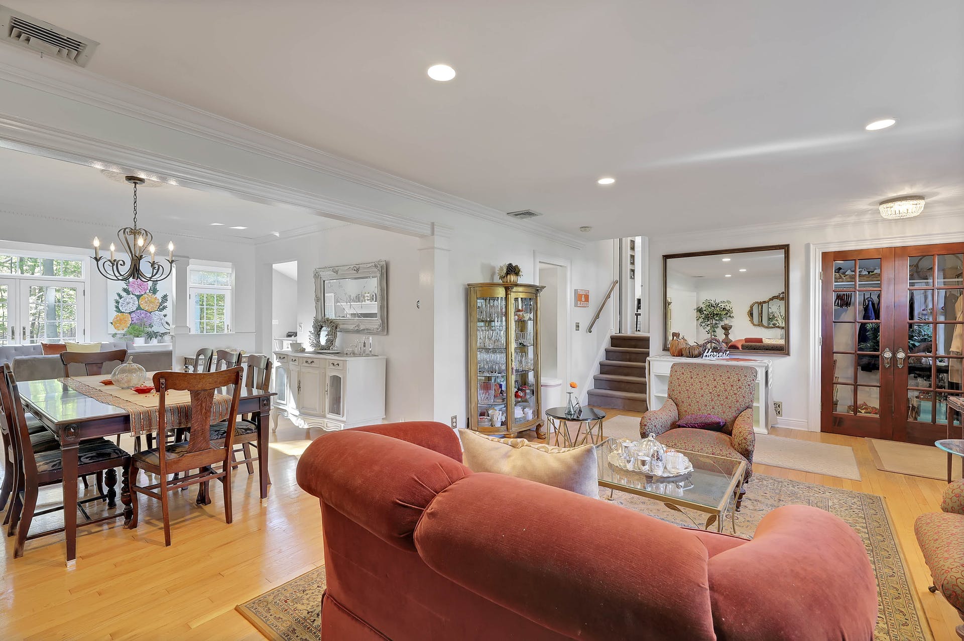 30 Beechwood Pl