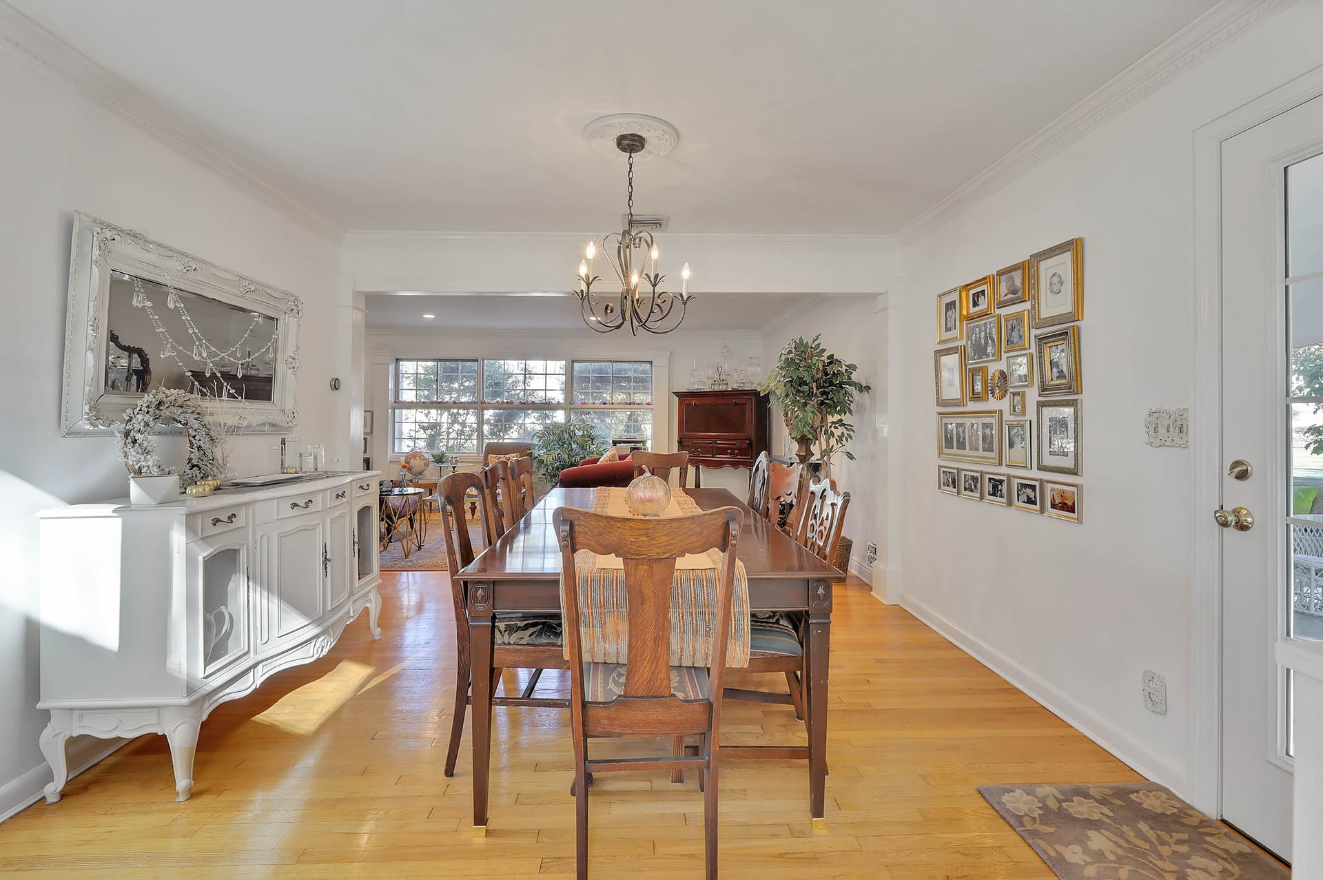30 Beechwood Pl