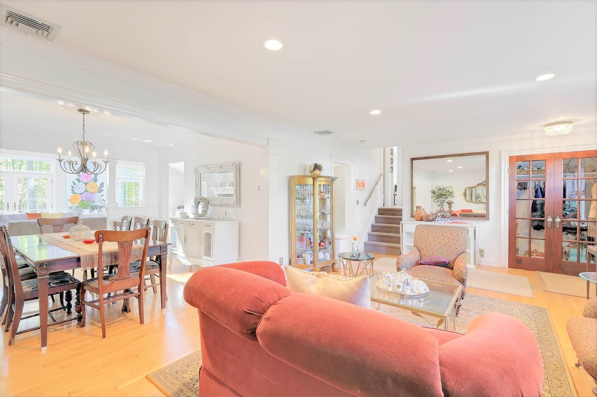 30 Beechwood Pl