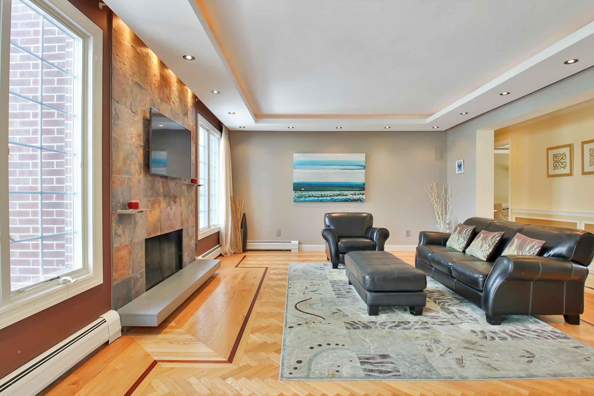 22 Sara Hill Rd