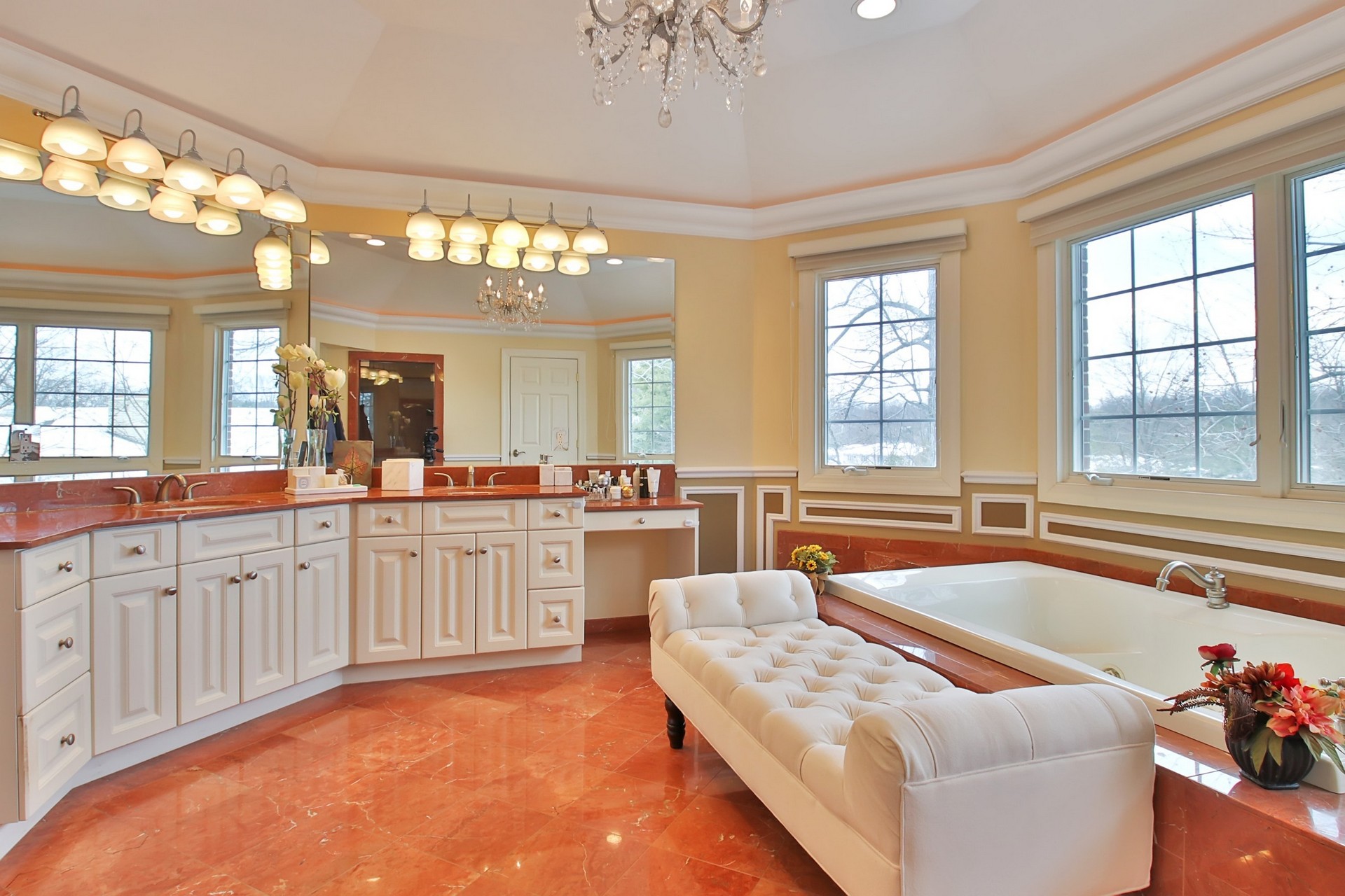 22 Sara Hill Rd
