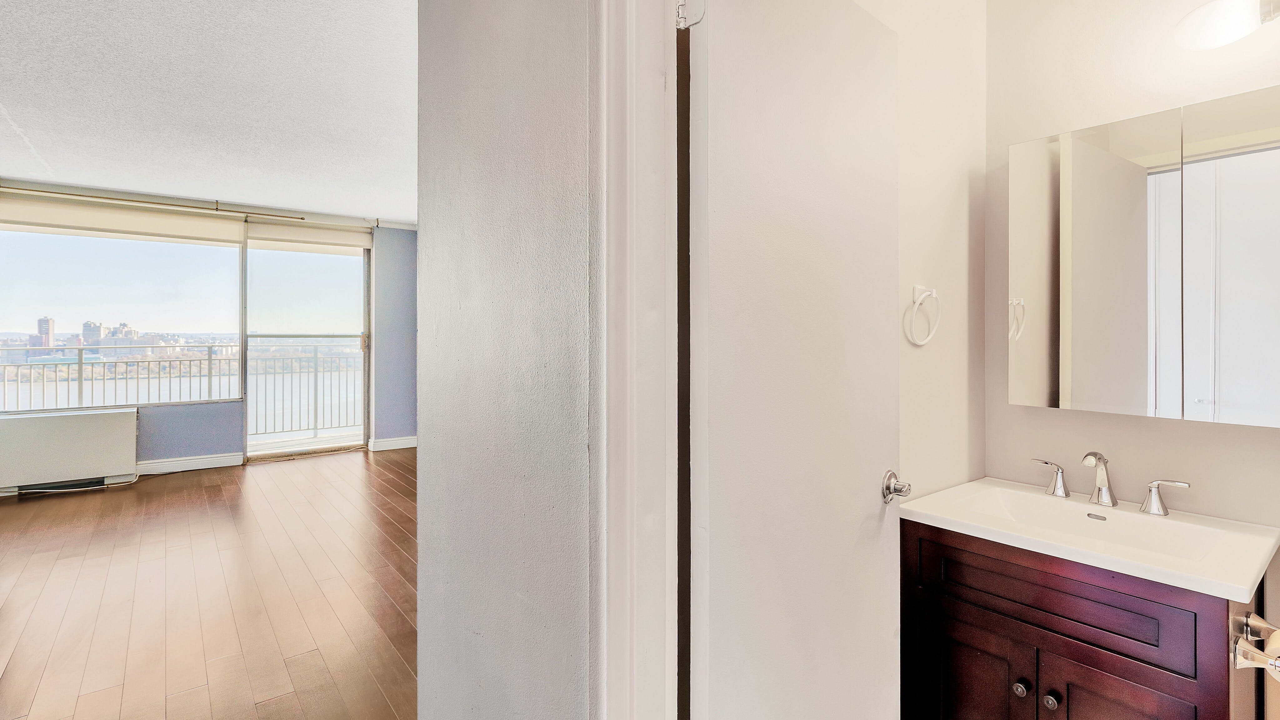 1530 Palisade Avenue #9H The Colony
