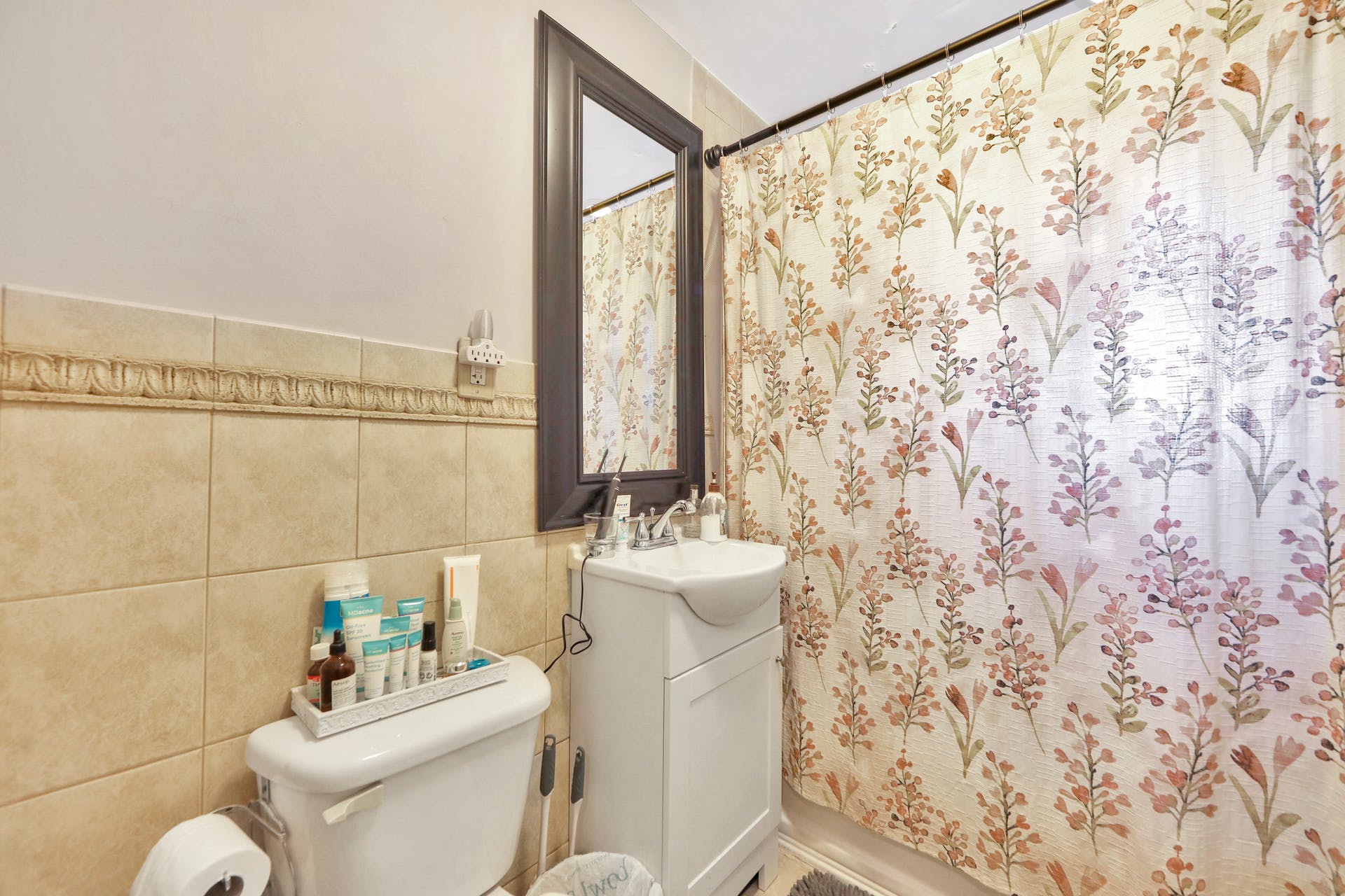 210 Woodcliff Ave 1F