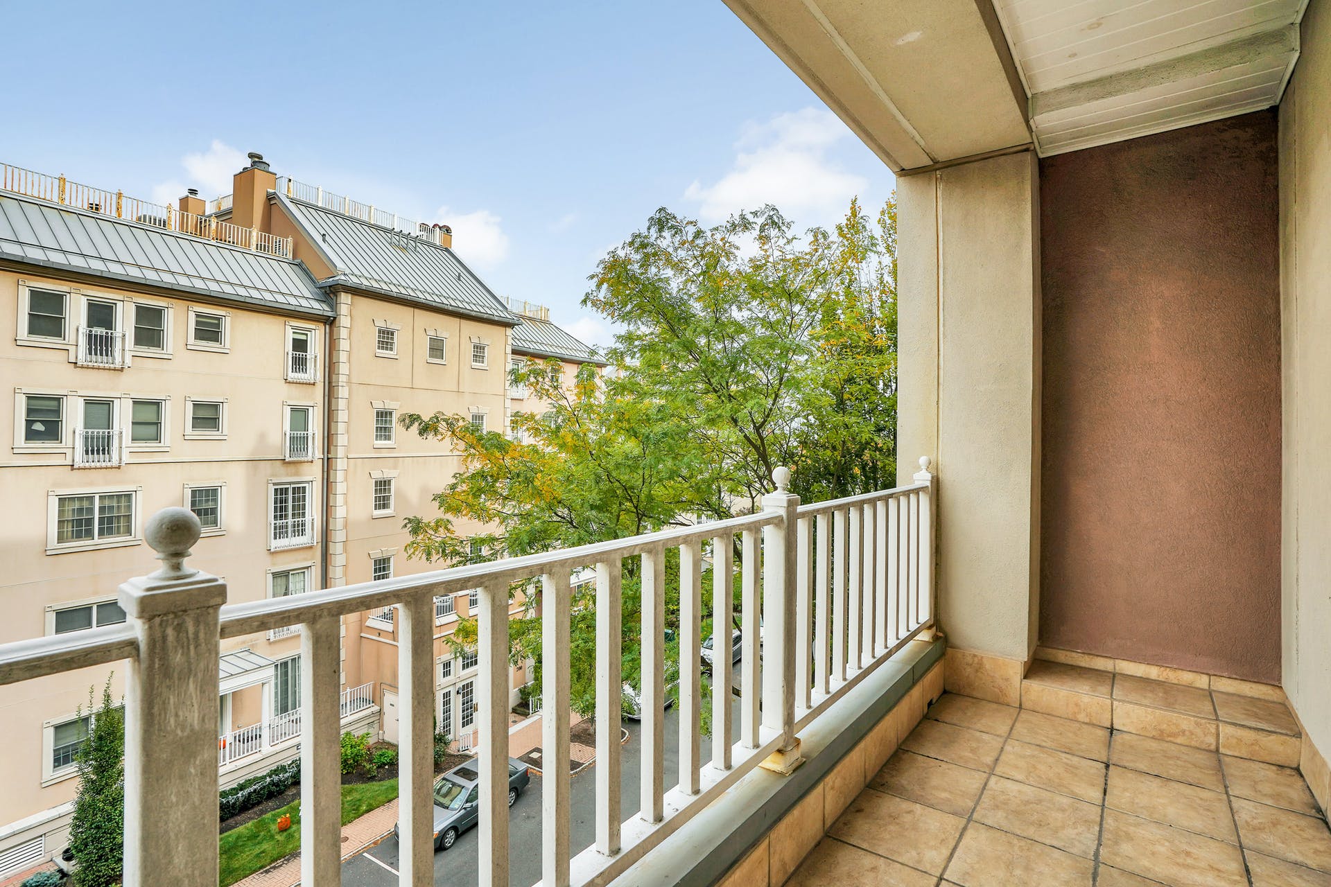 208 Shearwater Ct. #44