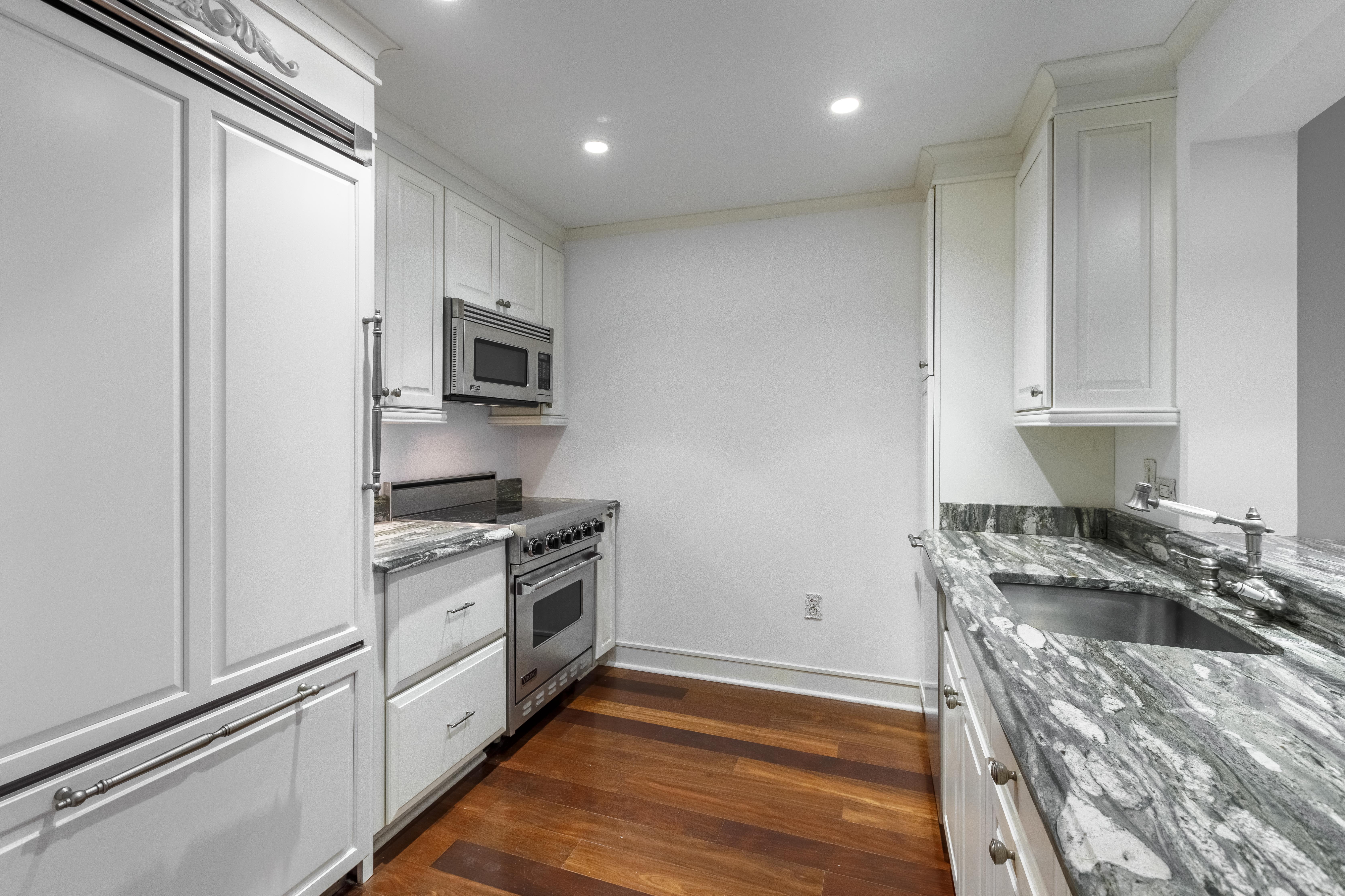 3505 City Place