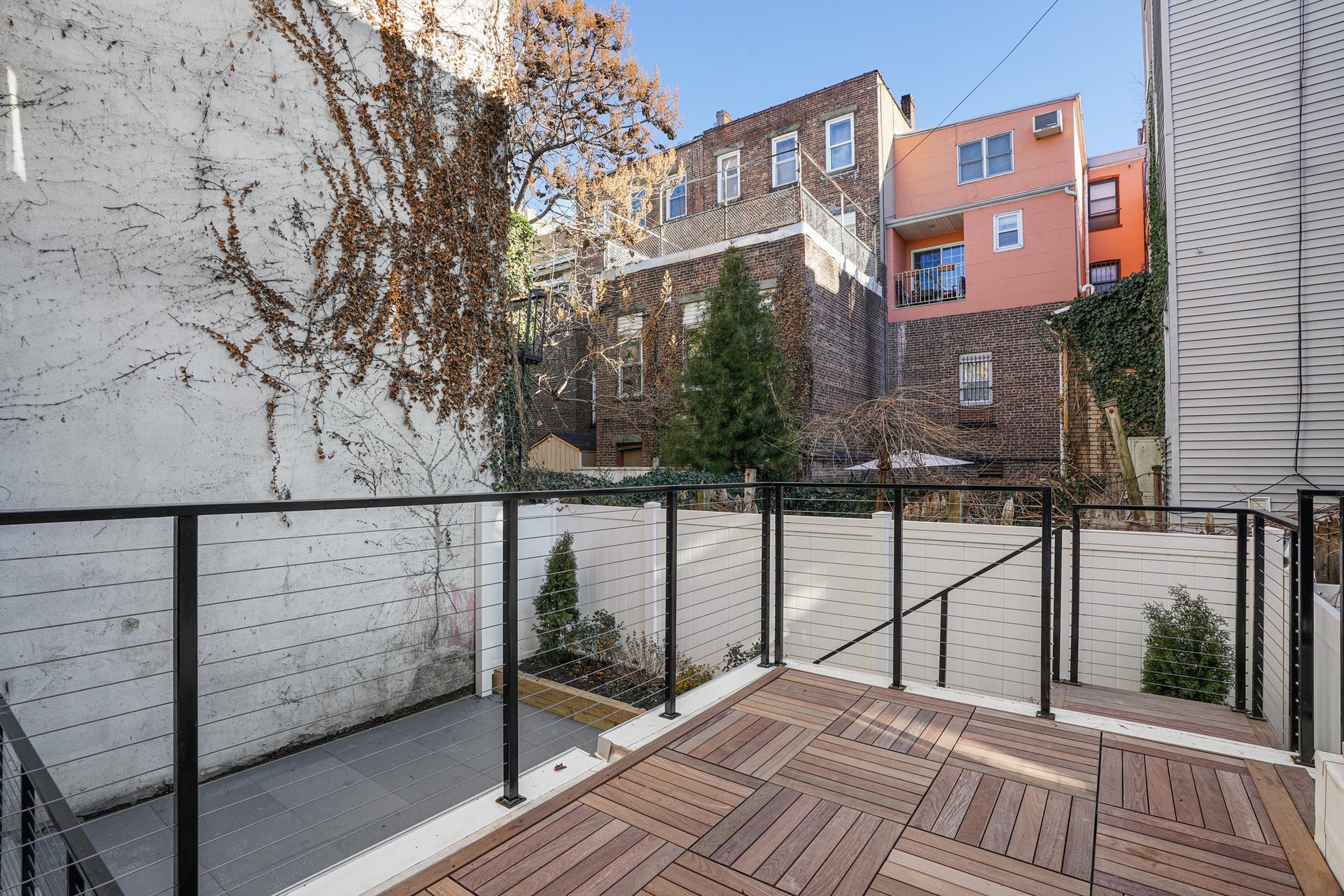 605 Bloomfield Street