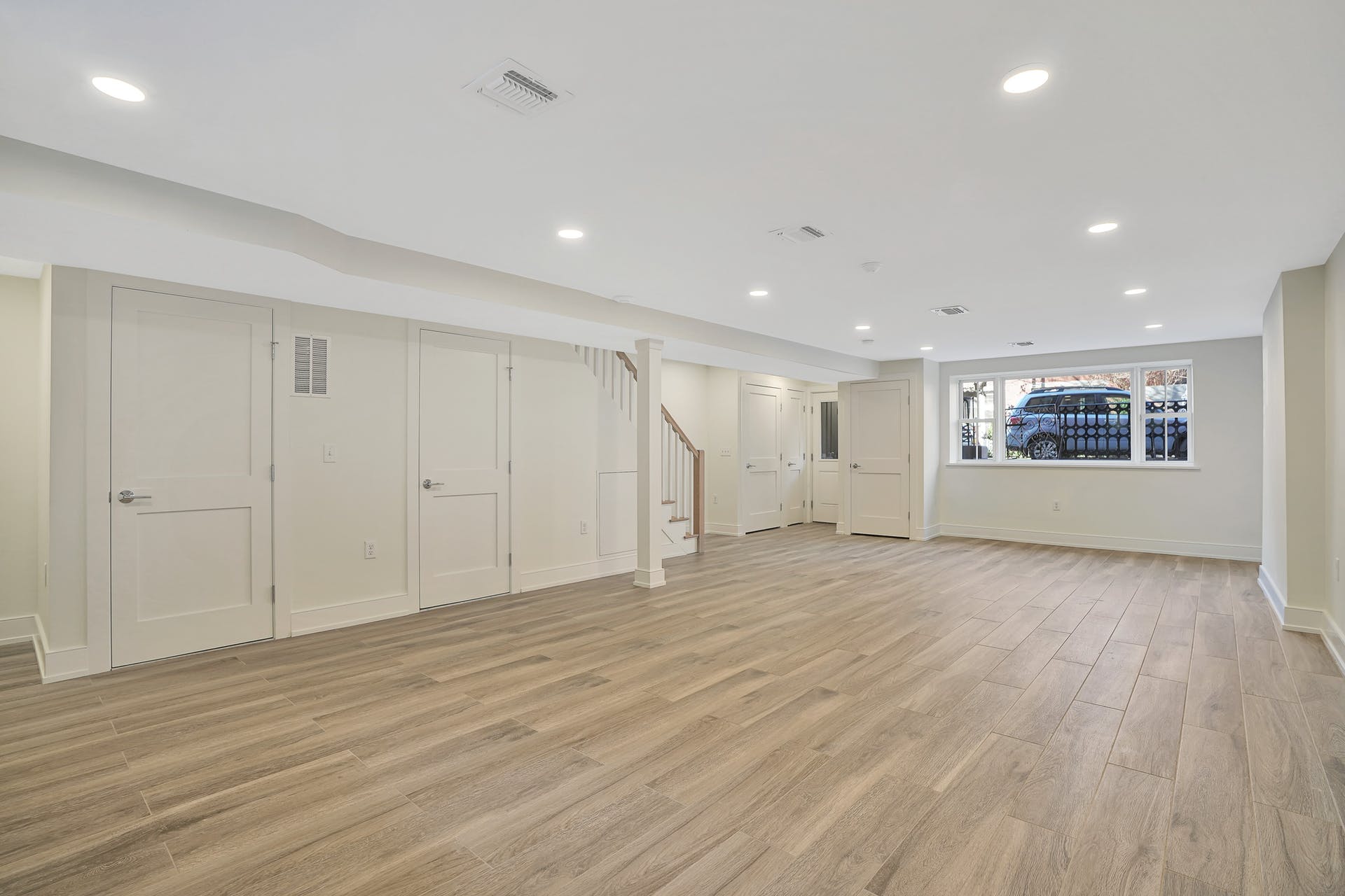 605 Bloomfield Street