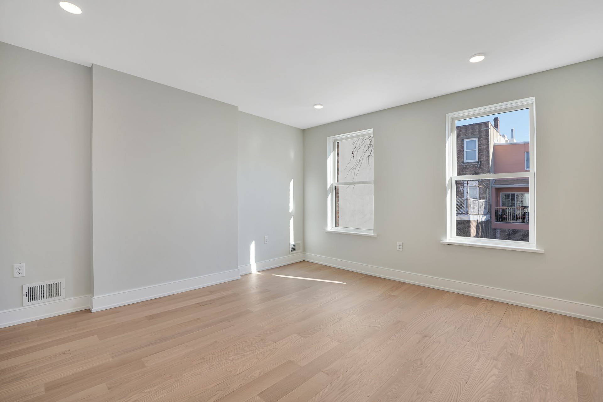 605 Bloomfield Street