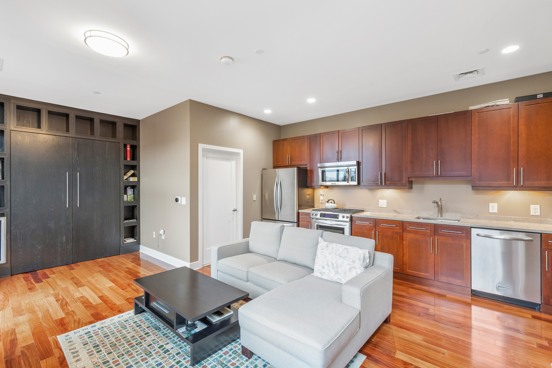 201 Luis M Marin Blvd, Unit 922