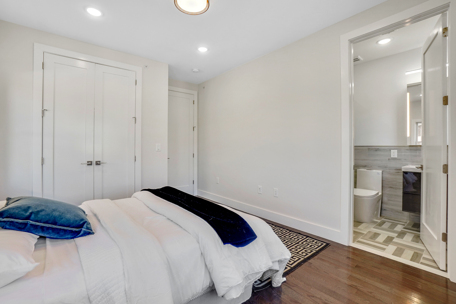 2 Holmes Avenue, Unit C