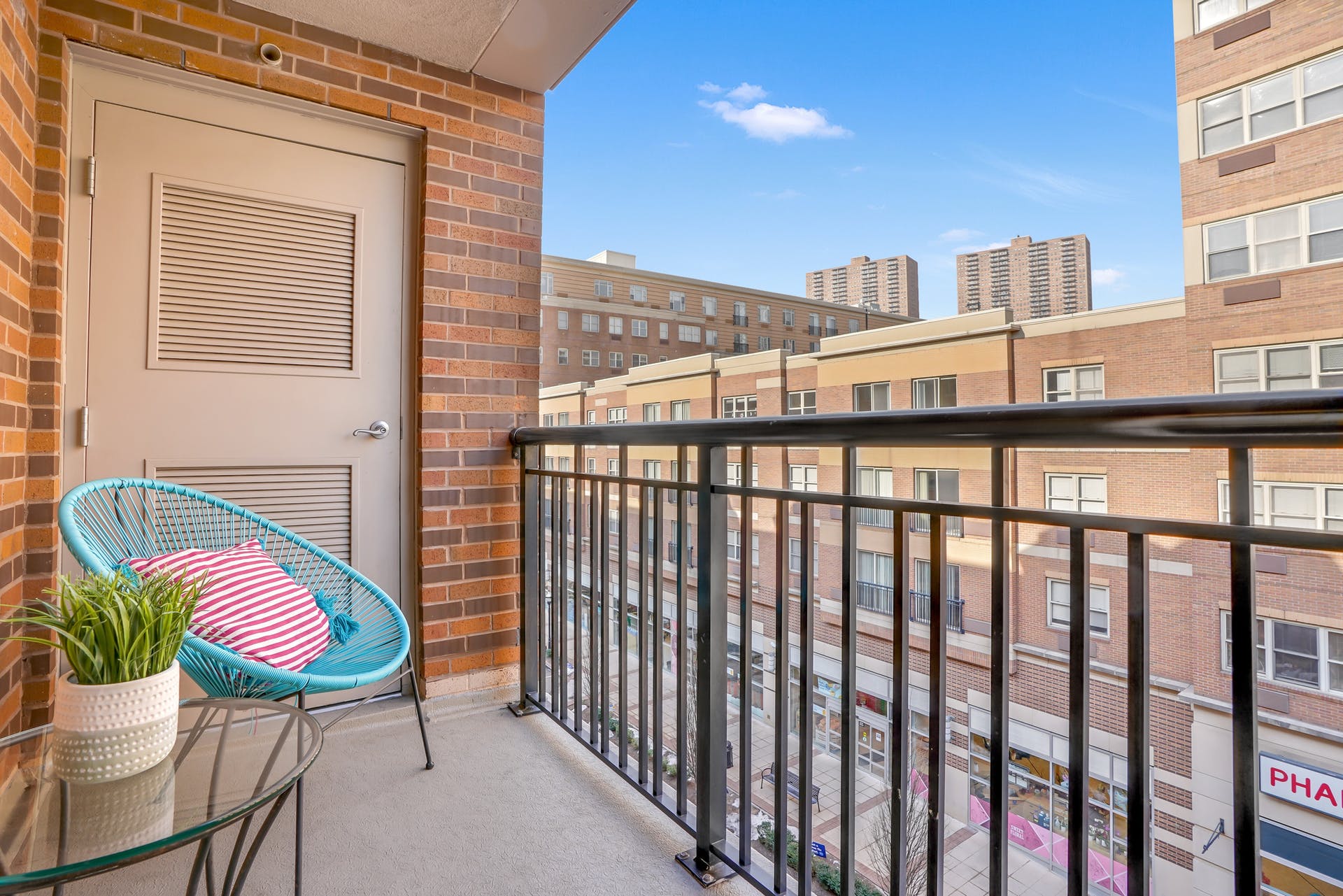22 Ave at Port Imperial #415
