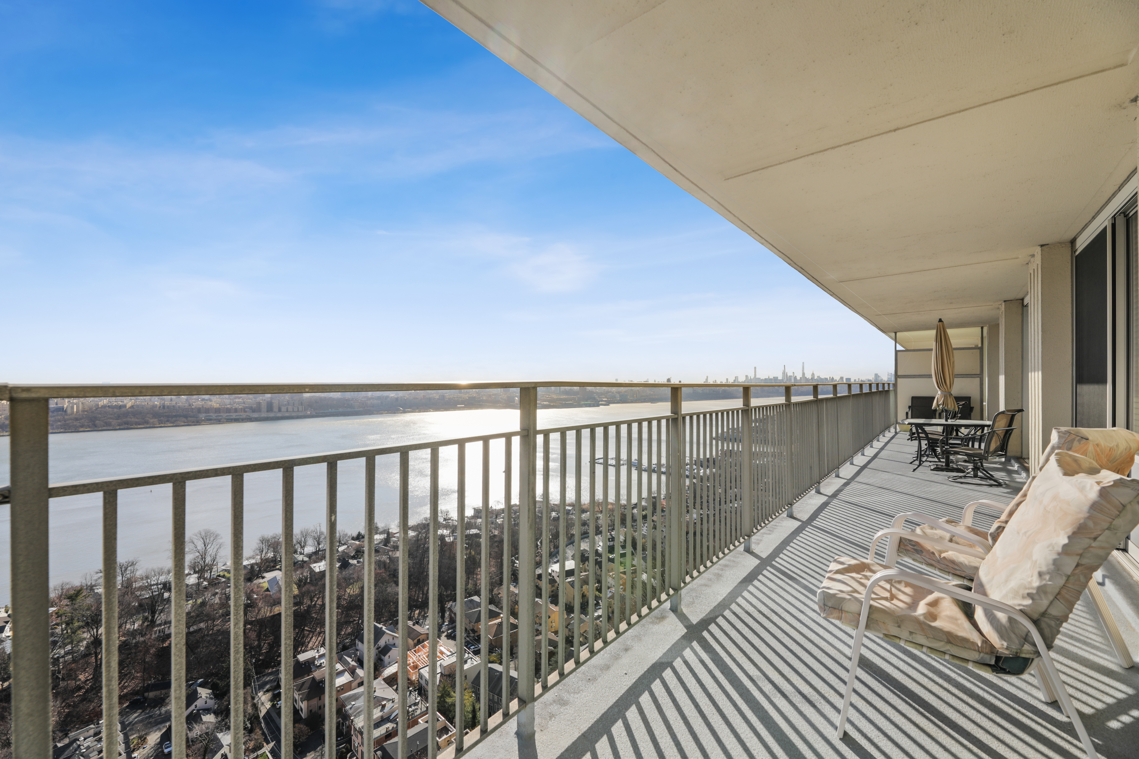 1530 Palisade Avenue # 26R The Colony