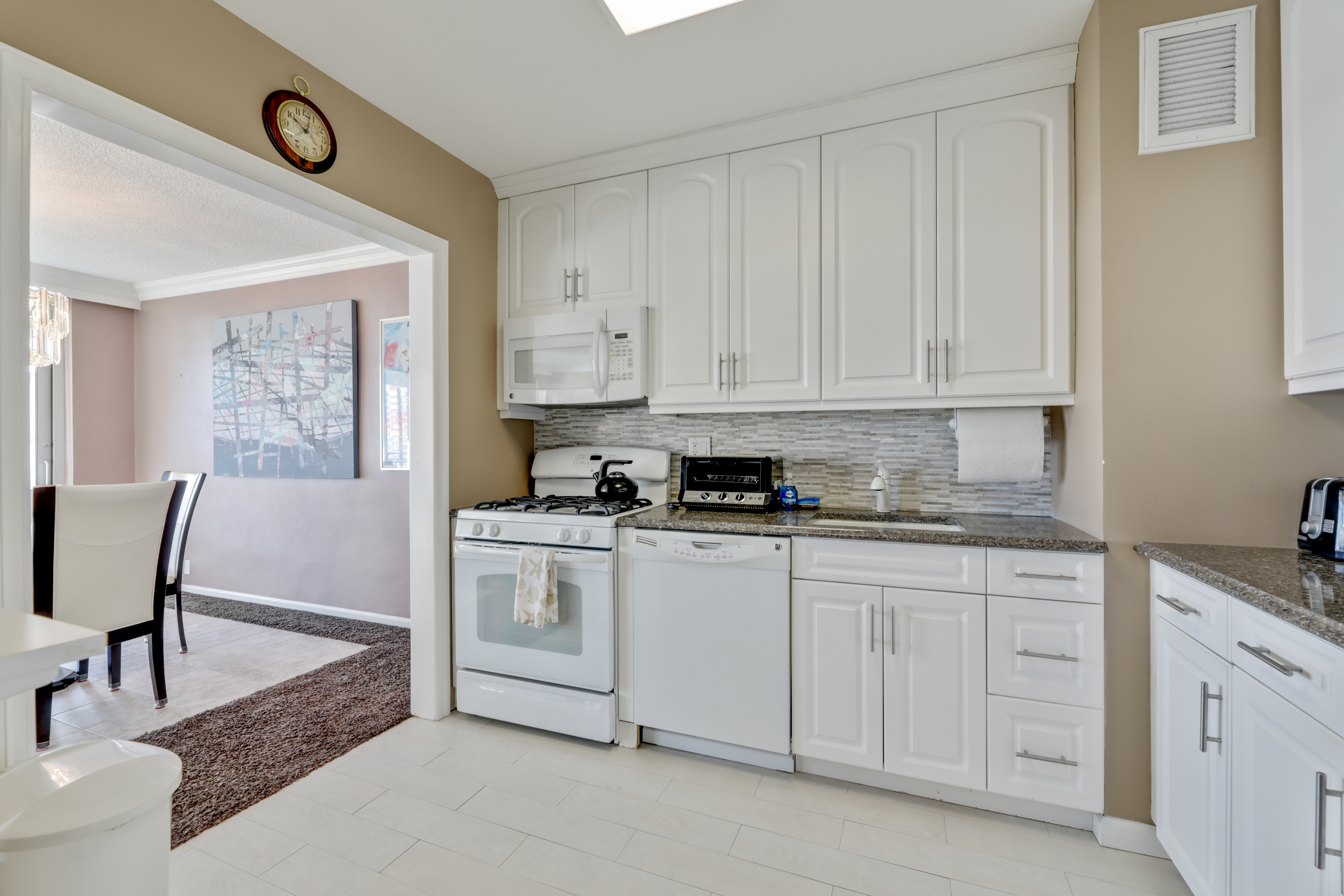 1530 Palisade Avenue # 26R The Colony