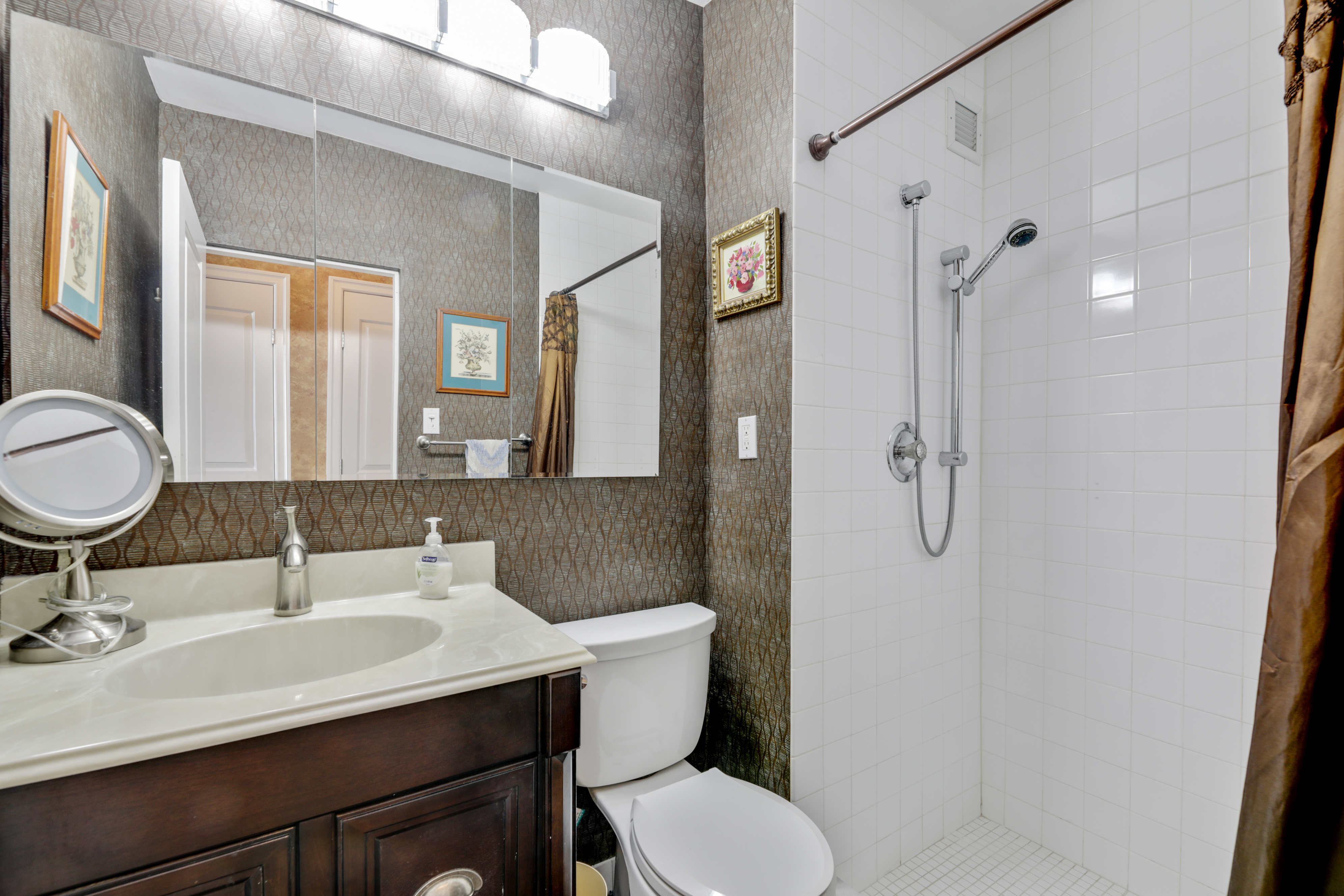 1530 Palisade Avenue # 26R The Colony