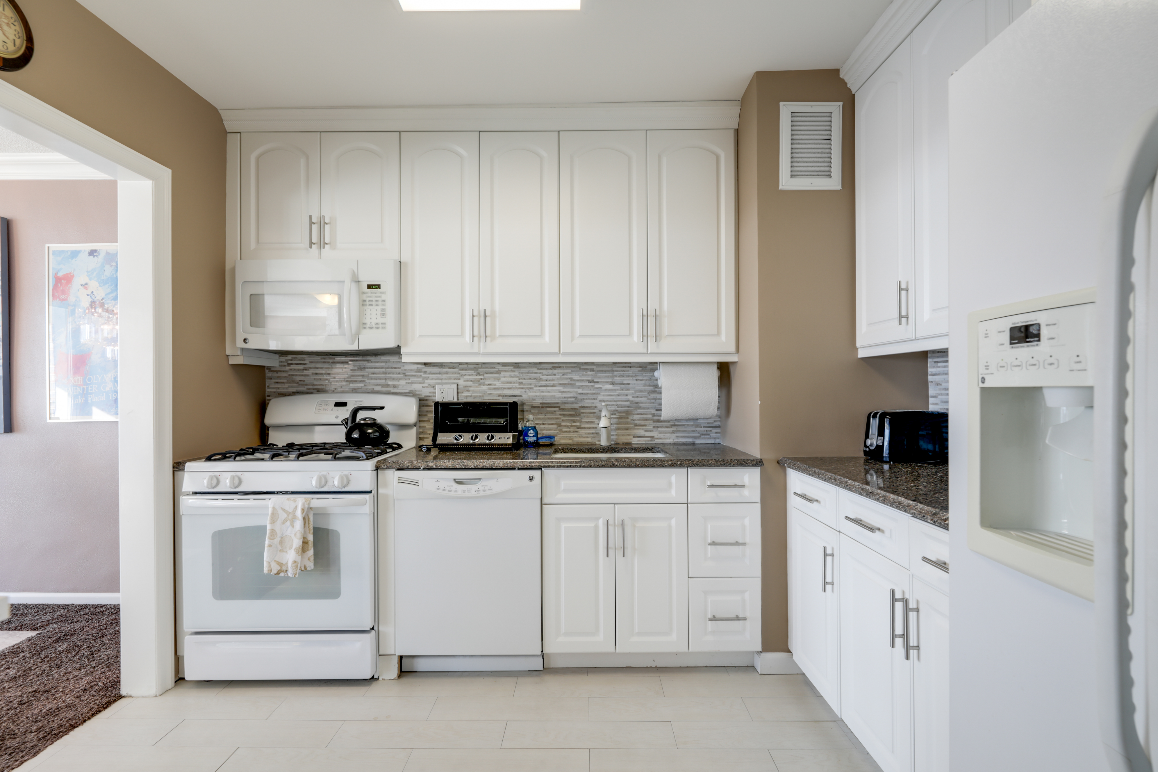 1530 Palisade Avenue # 26R The Colony