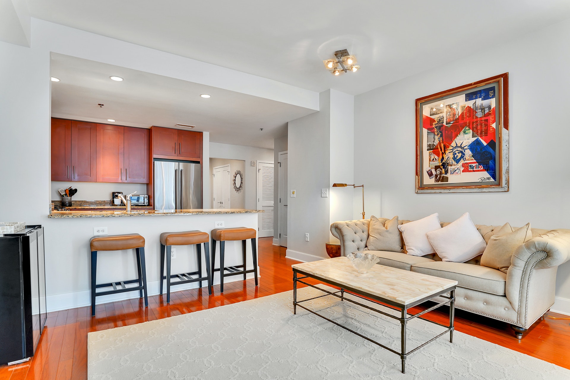 1125 Maxwell Lane  #302