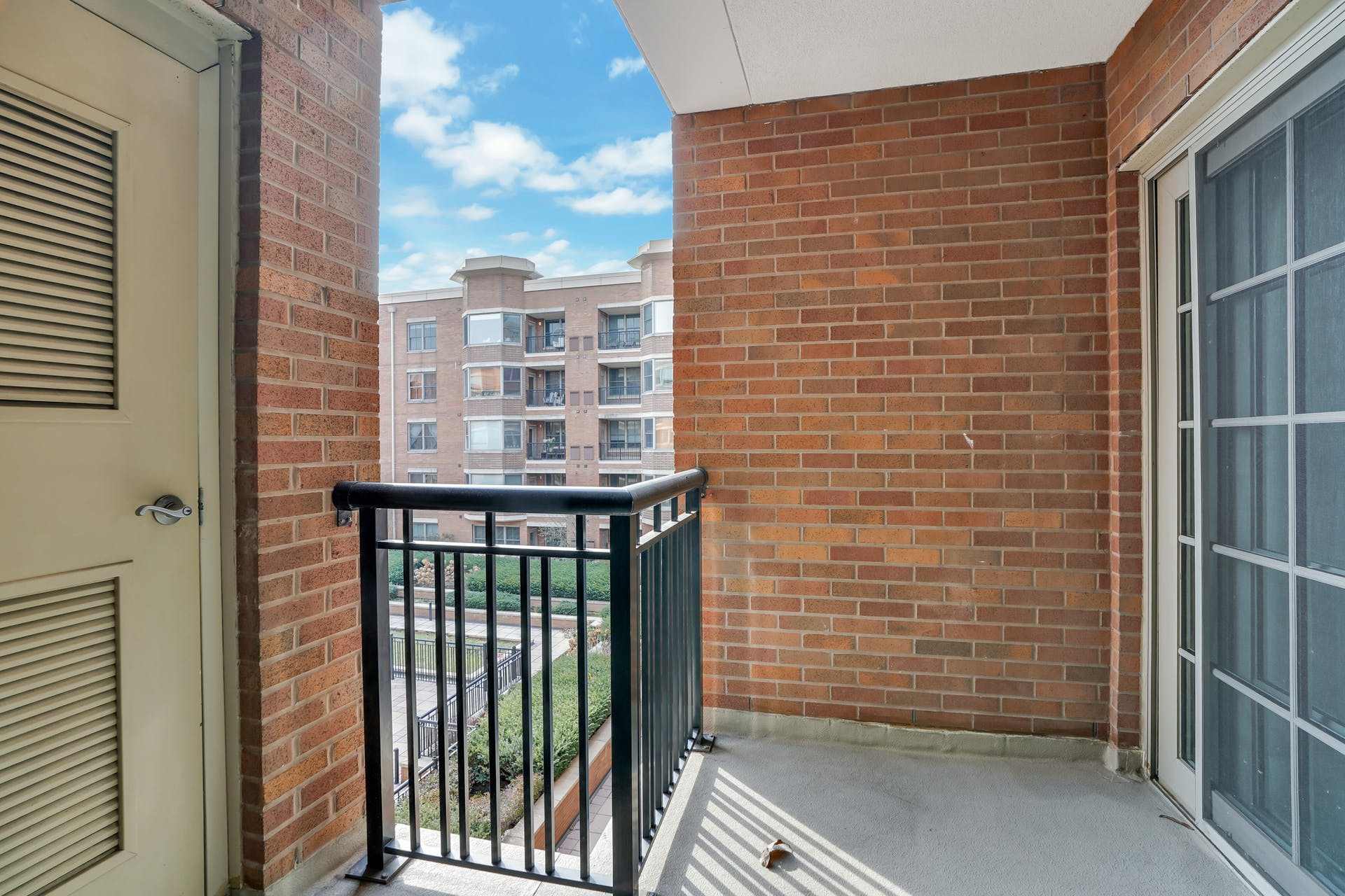 22 Ave at Port Imperial #216