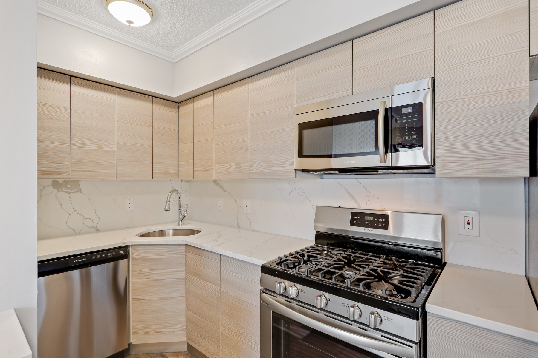 757 Kennedy Blvd, Unit C2