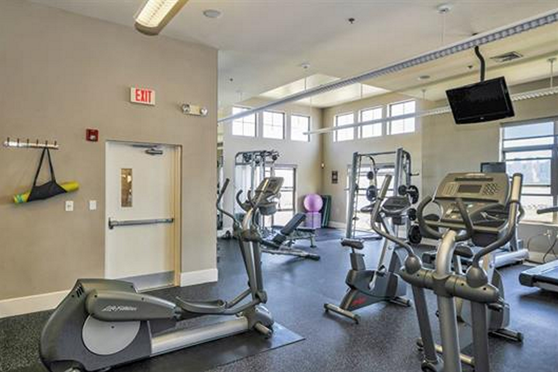 24 Avenue at Port Imperial #303