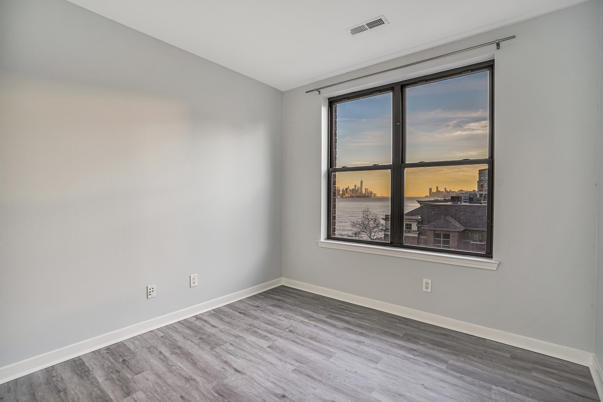 24 Avenue at Port Imperial #303