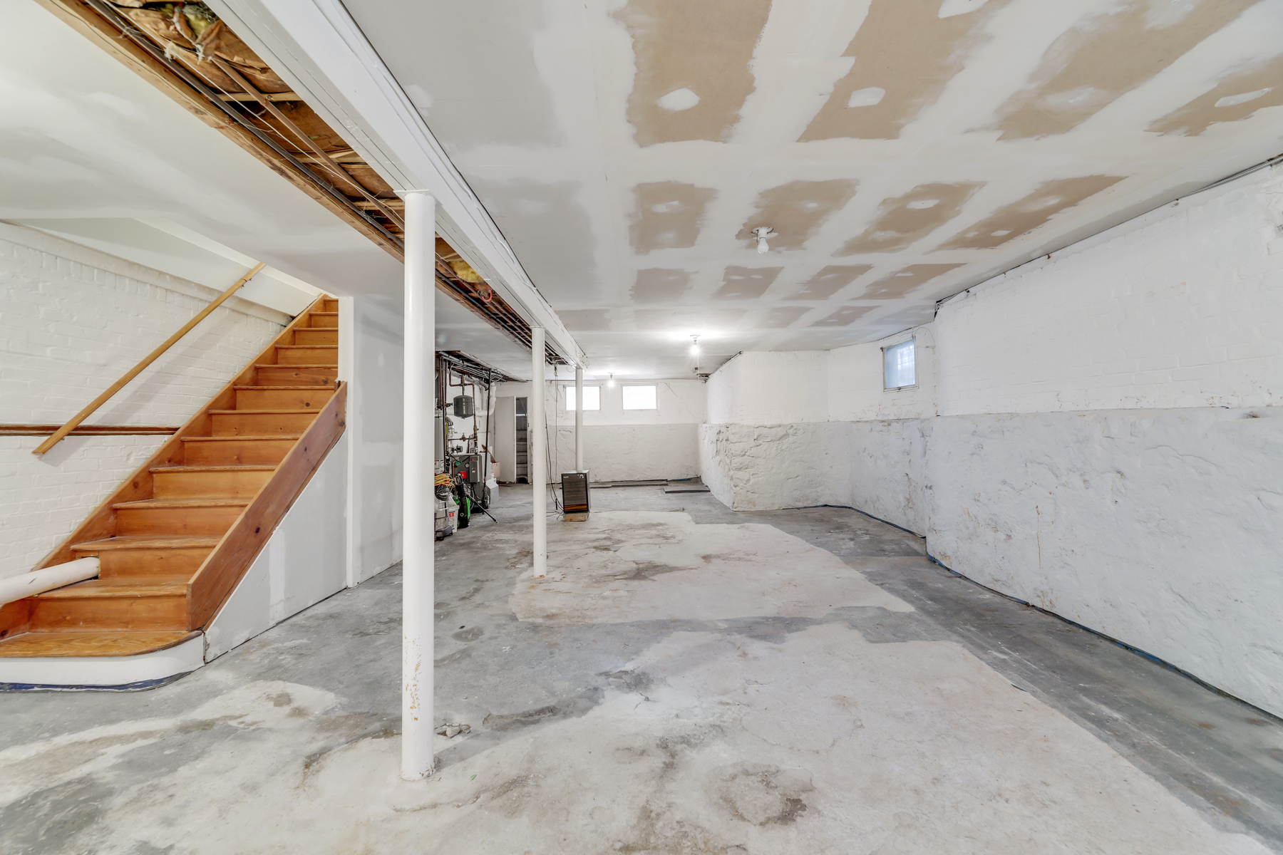 23 East 35th Street