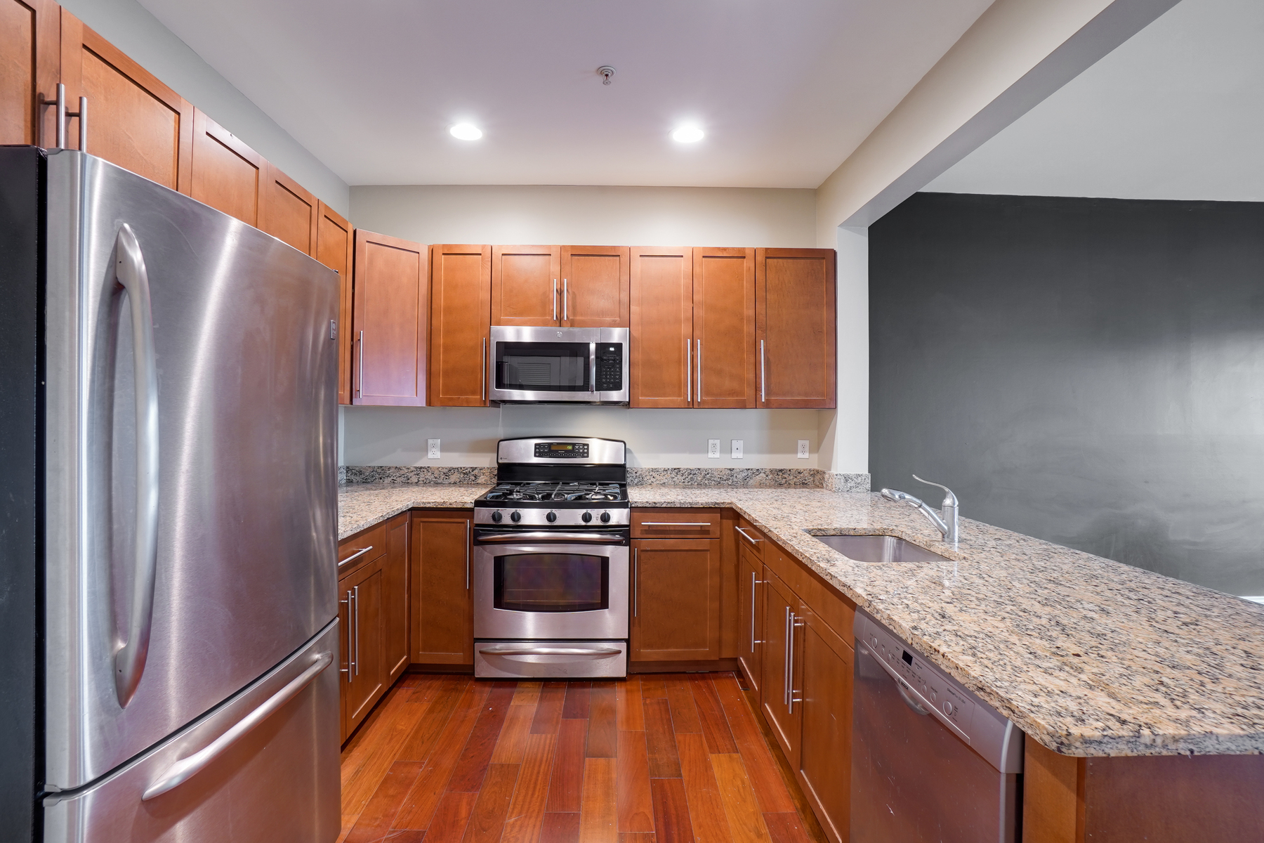 1308 Windsor Park Ct, Unit 308