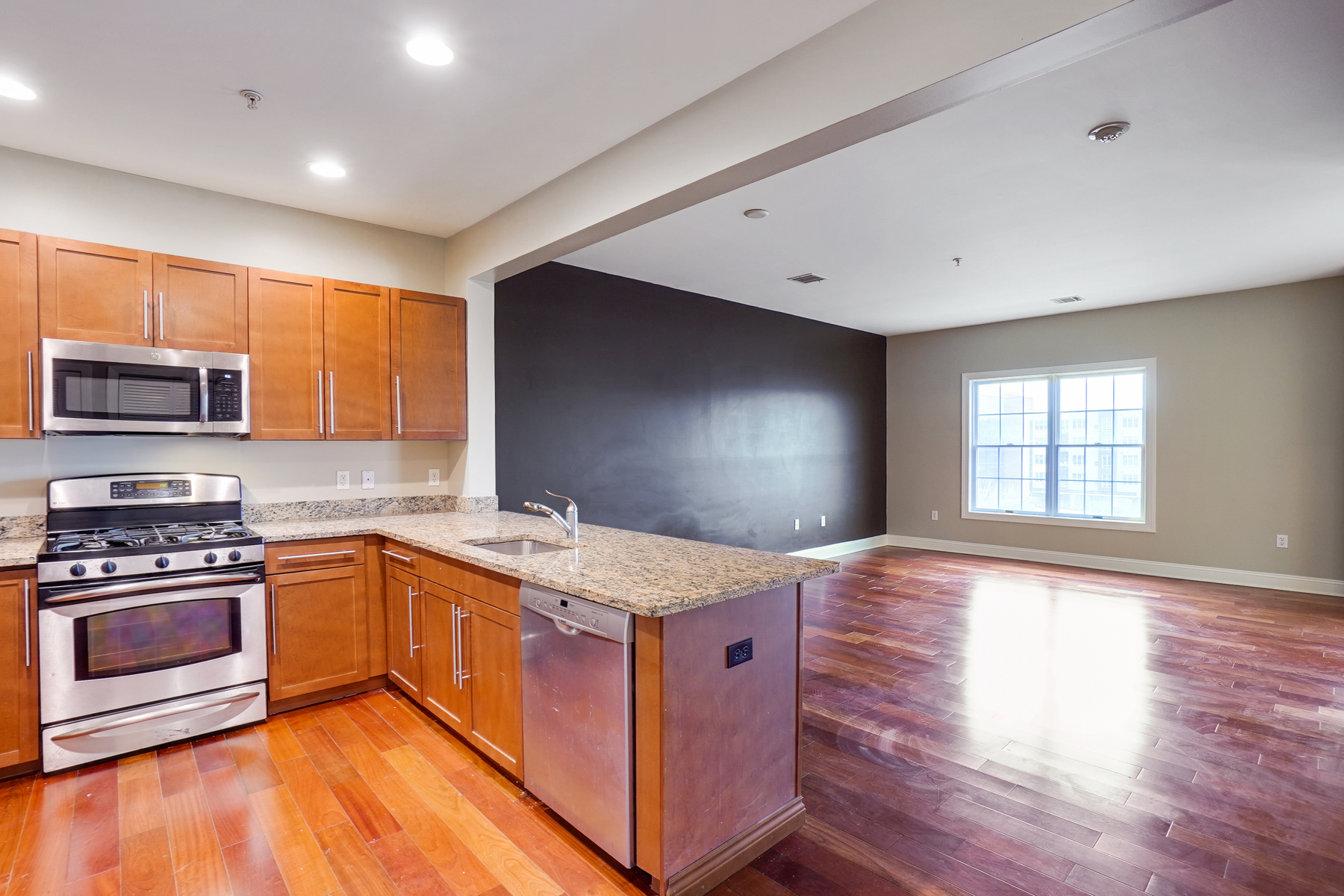 1308 Windsor Park Ct, Unit 308