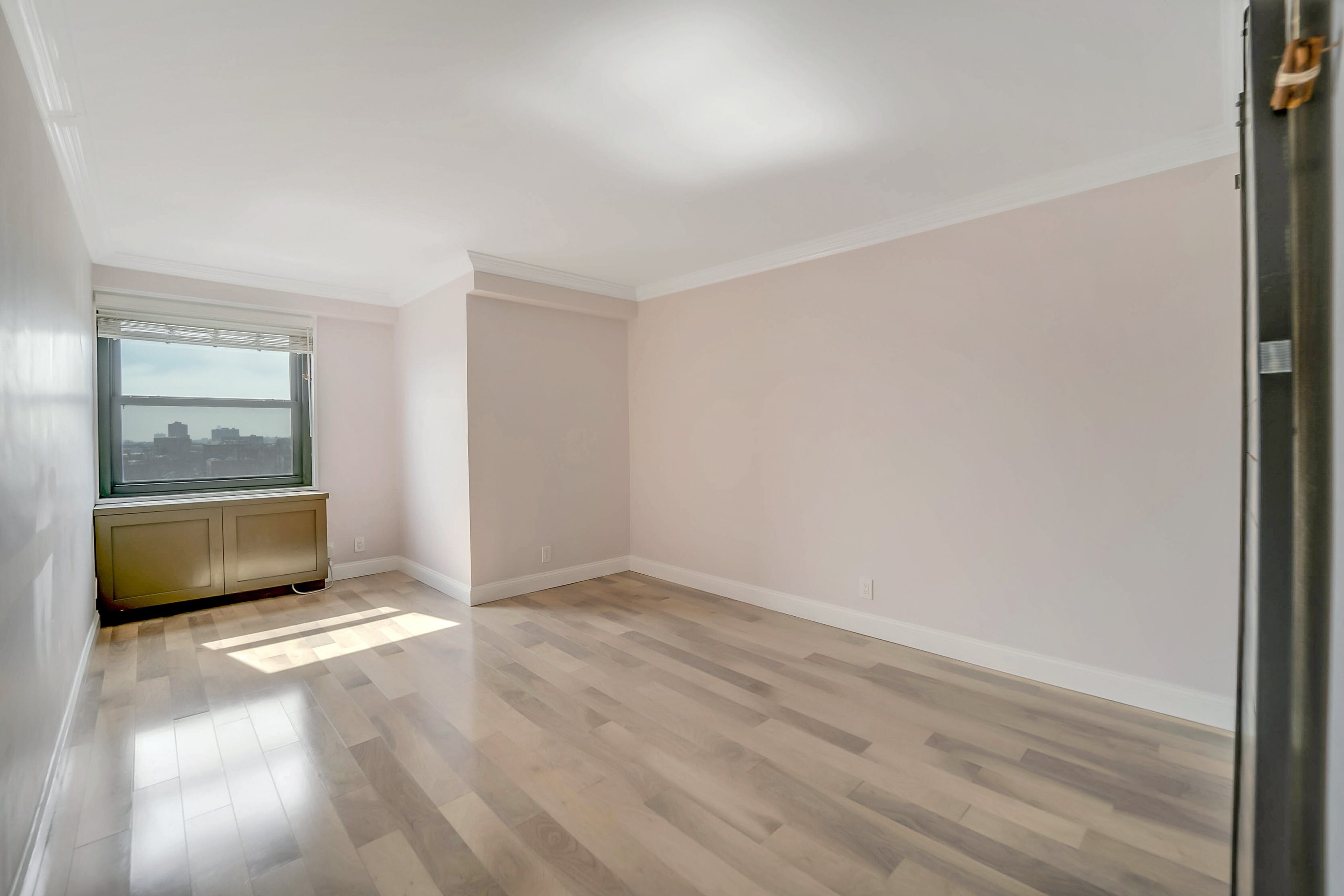 7855 Boulevard East Parker Imperial