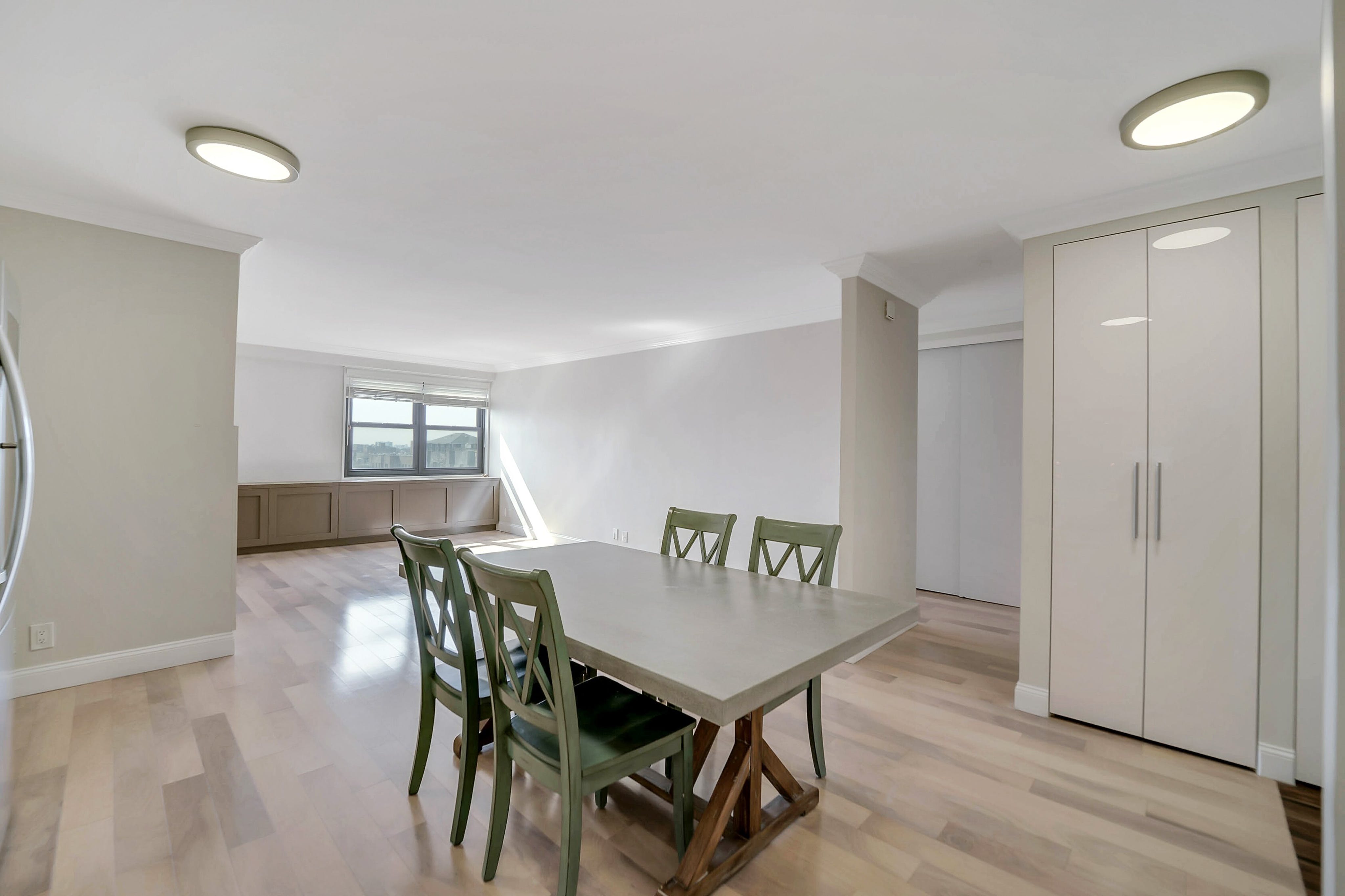 7855 Boulevard East Parker Imperial