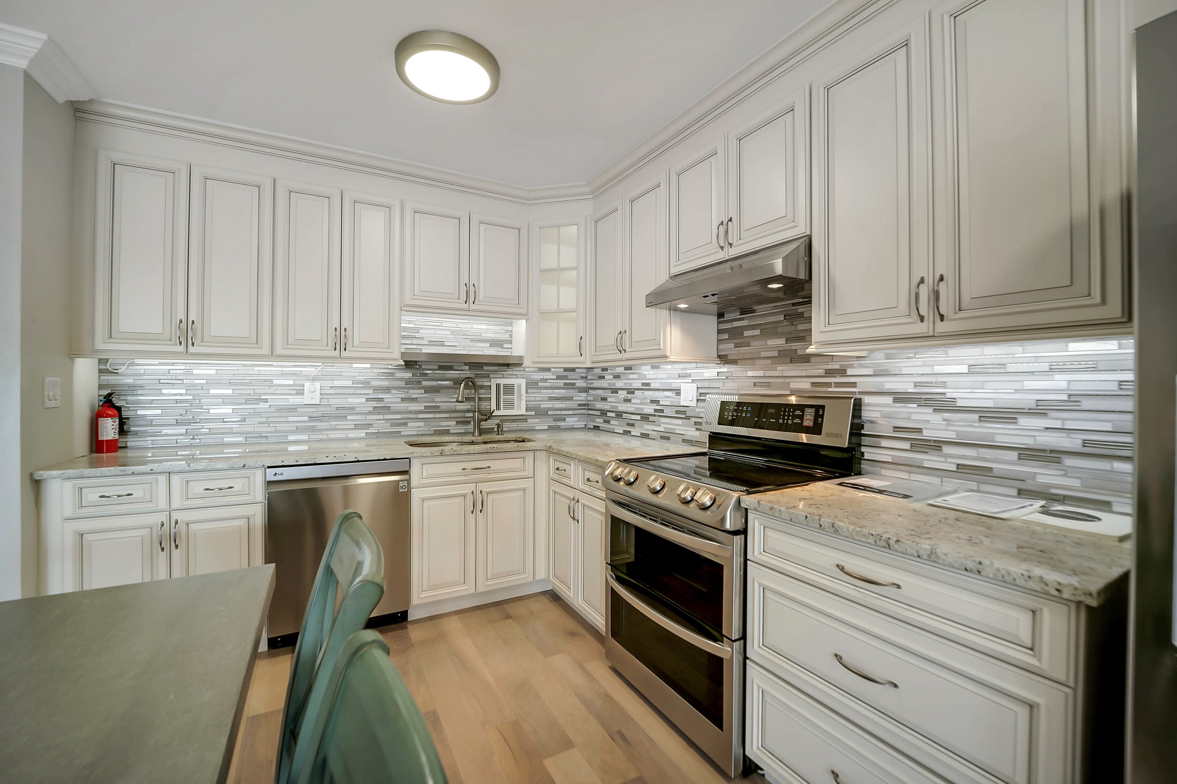 7855 Boulevard East Parker Imperial
