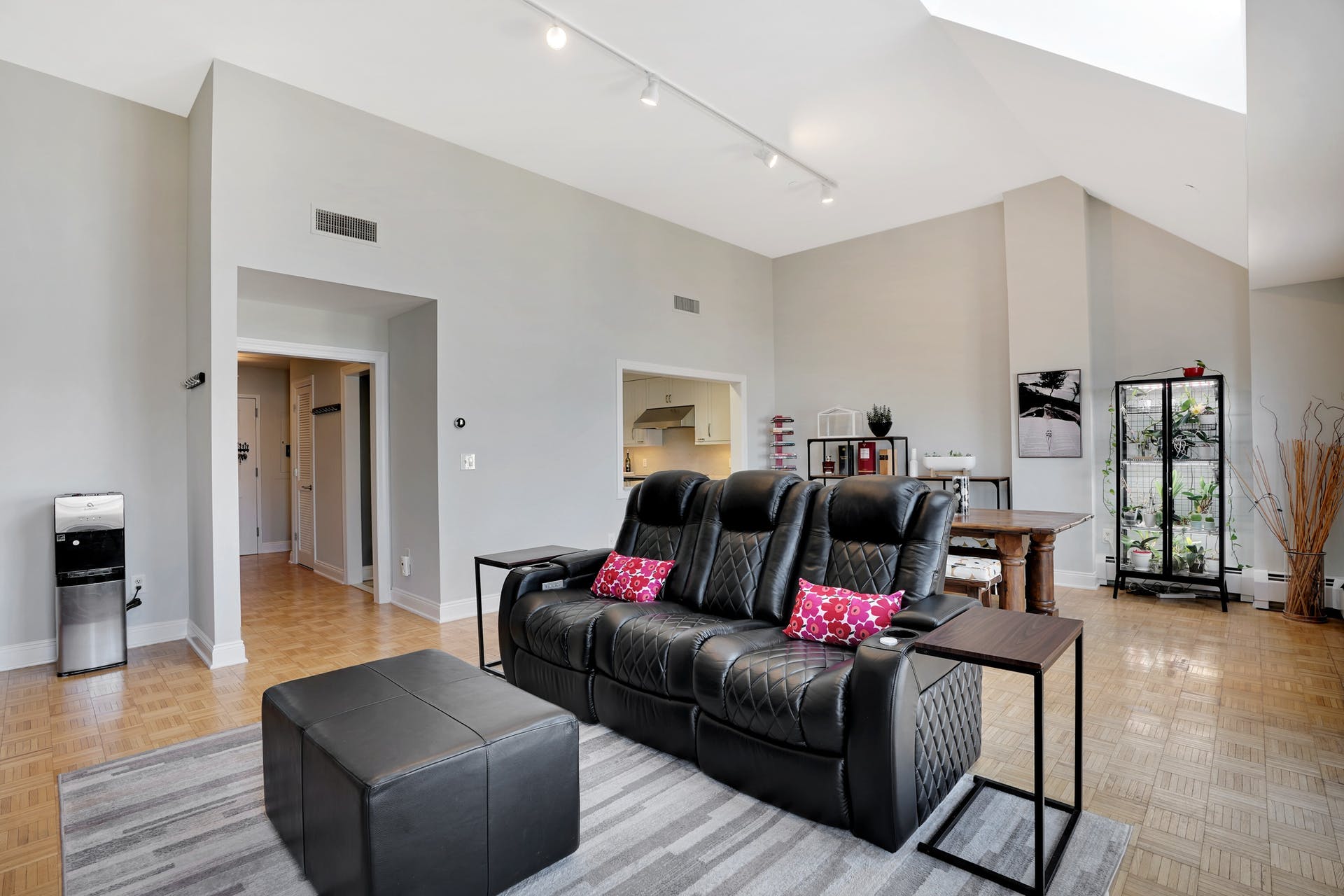 208 Shearwater Ct.  #75