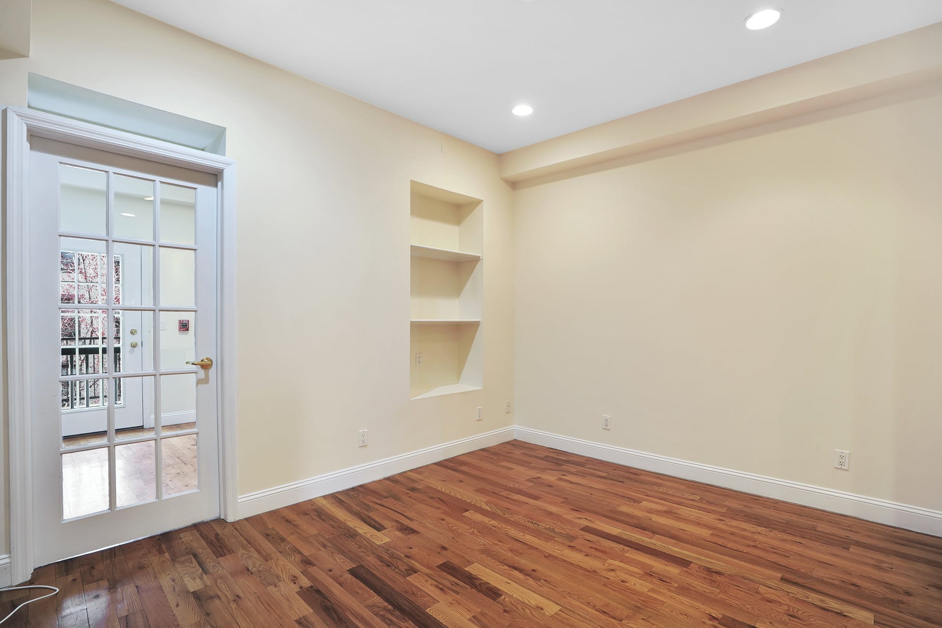 208 Park Ave  #3L