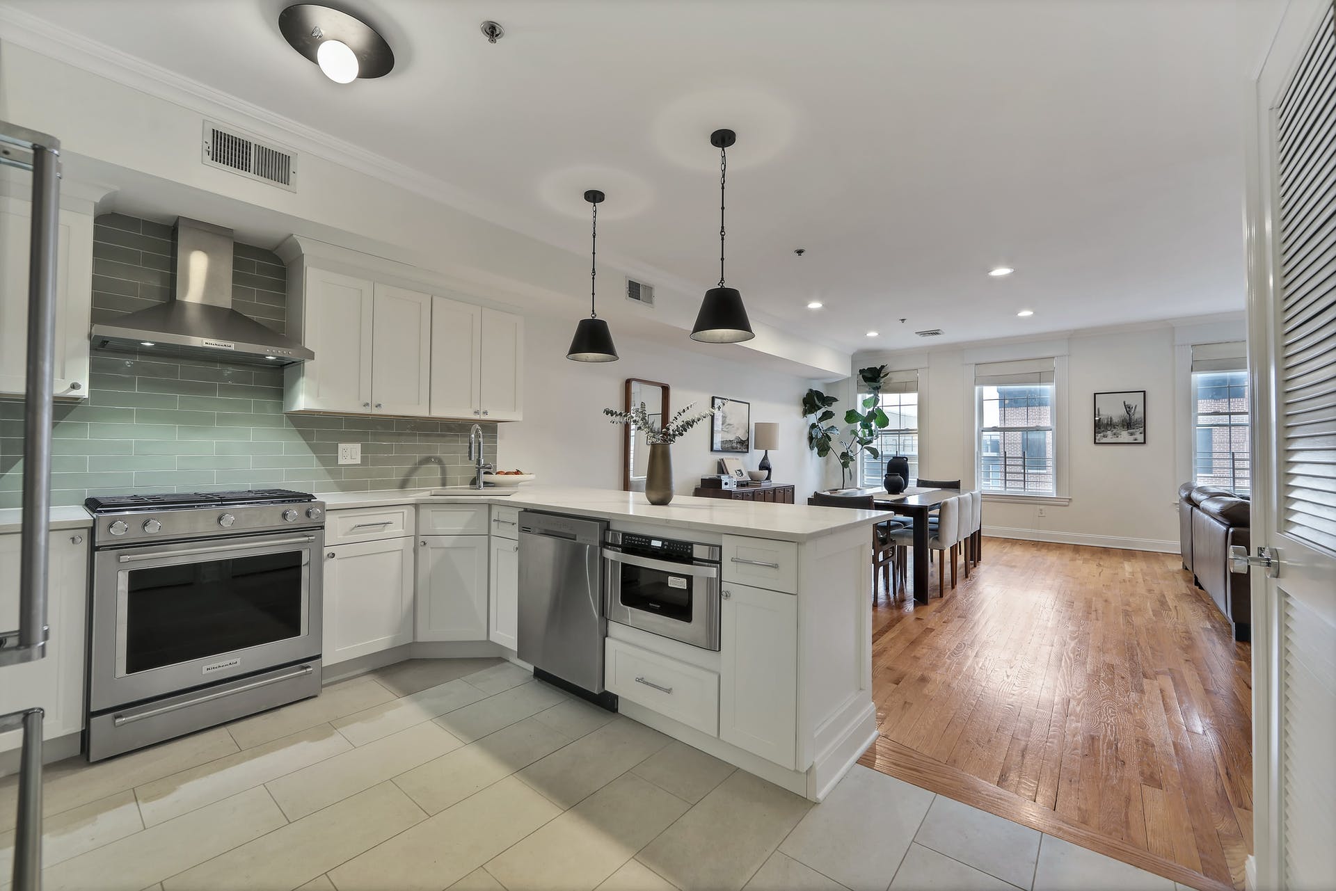 608 Monroe St.  #D