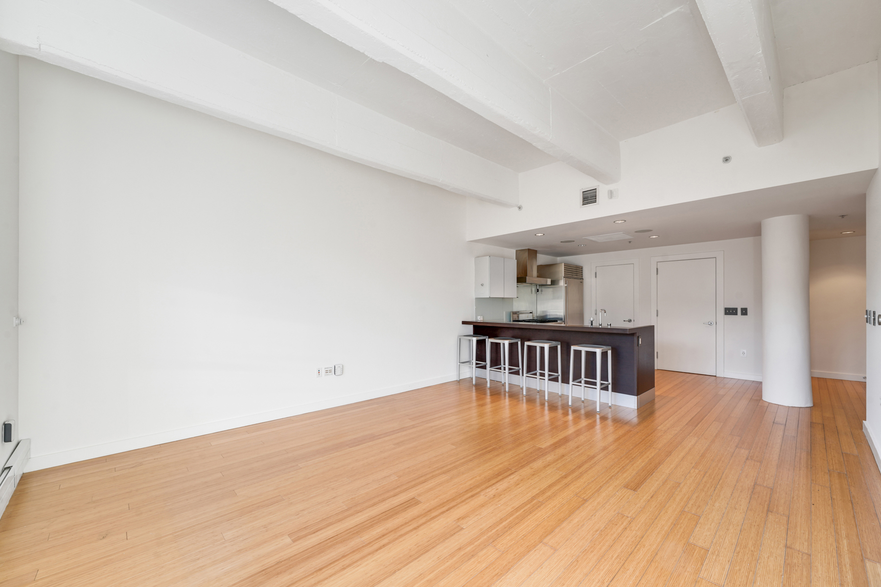 1425 Garden Street #404