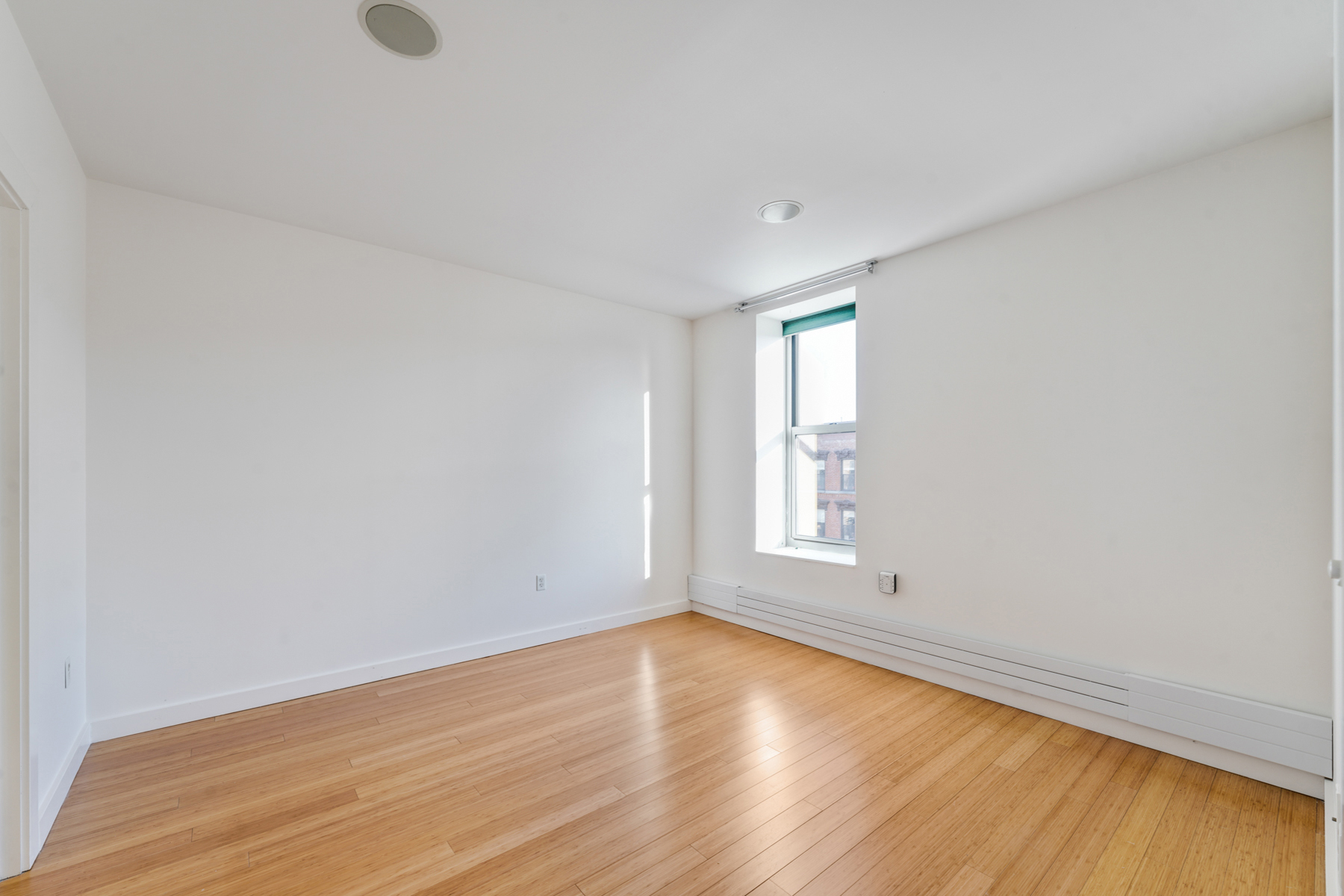 1425 Garden Street #404