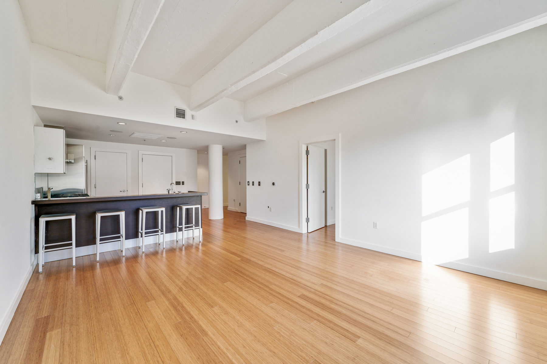1425 Garden Street #404