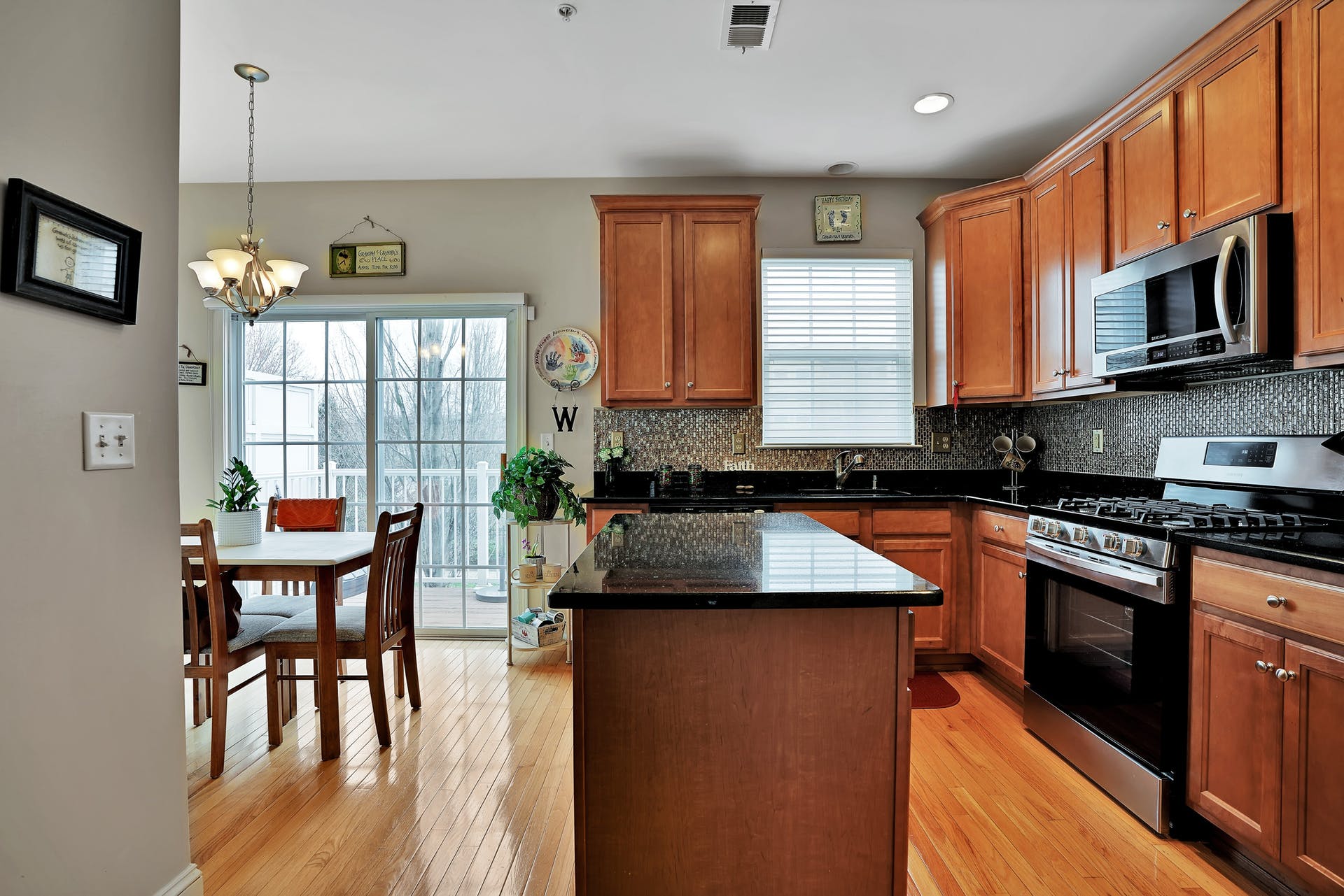 4 Mallard Pl